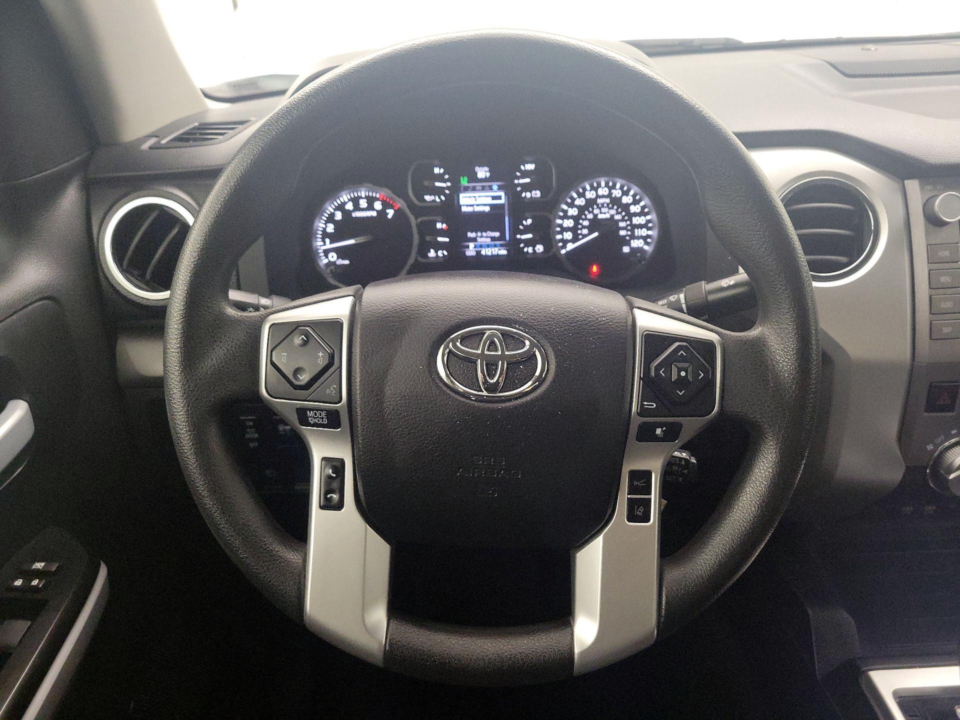 Thumbnail: 2021 Toyota Tundra - 10