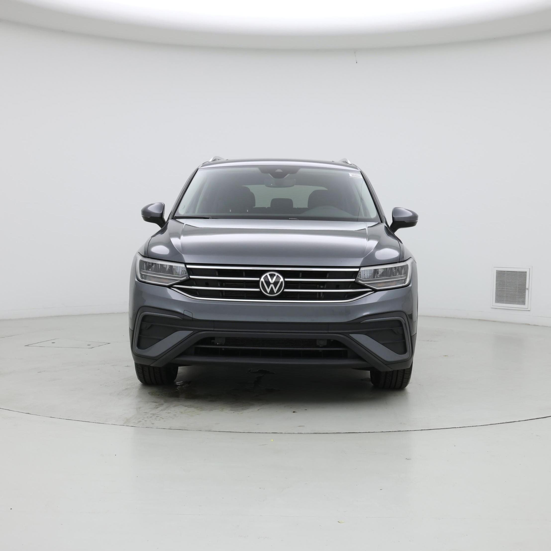 Thumbnail: 2022 Volkswagen Tiguan - 5