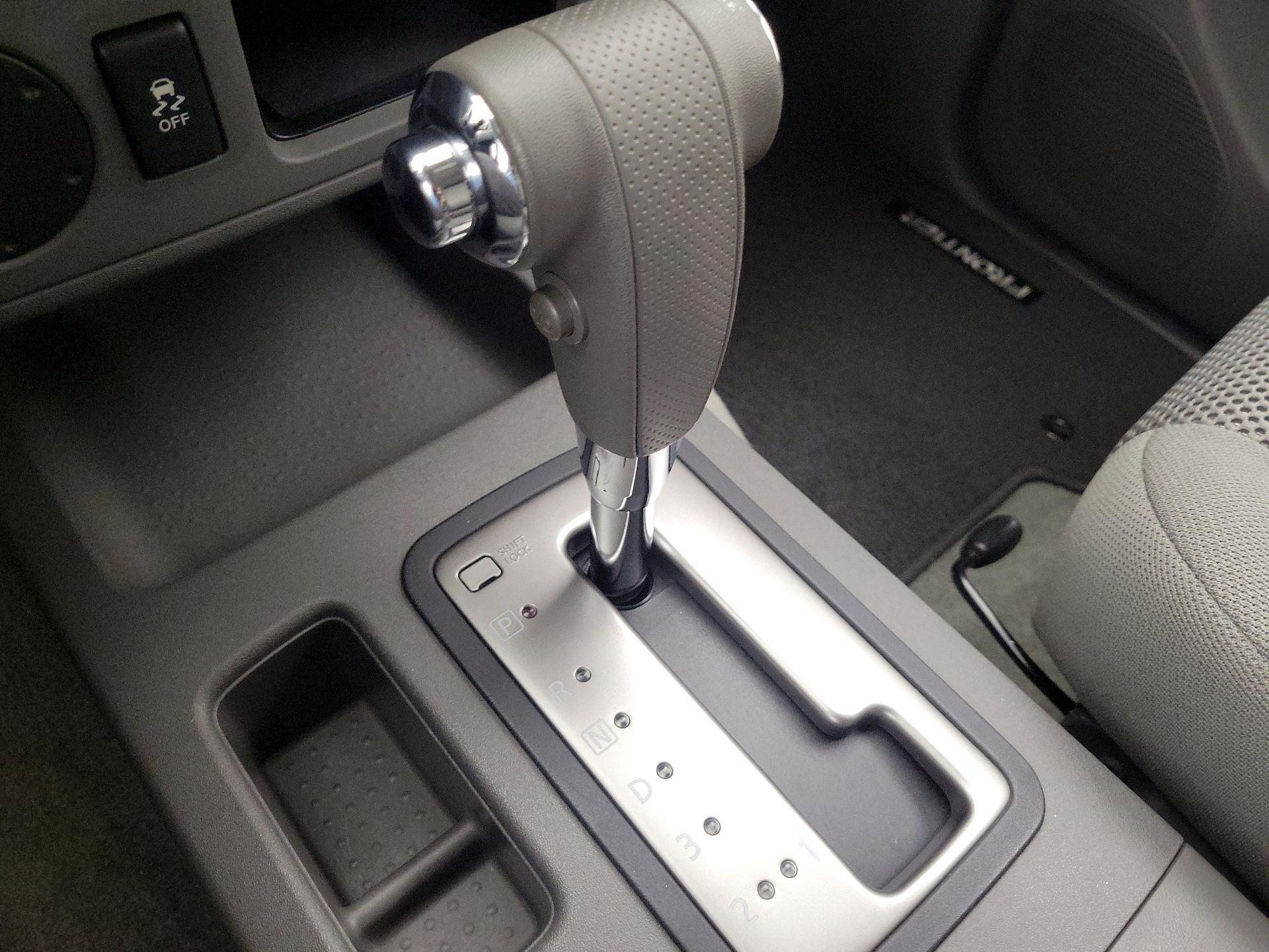 Thumbnail: 2014 Nissan Frontier - 16