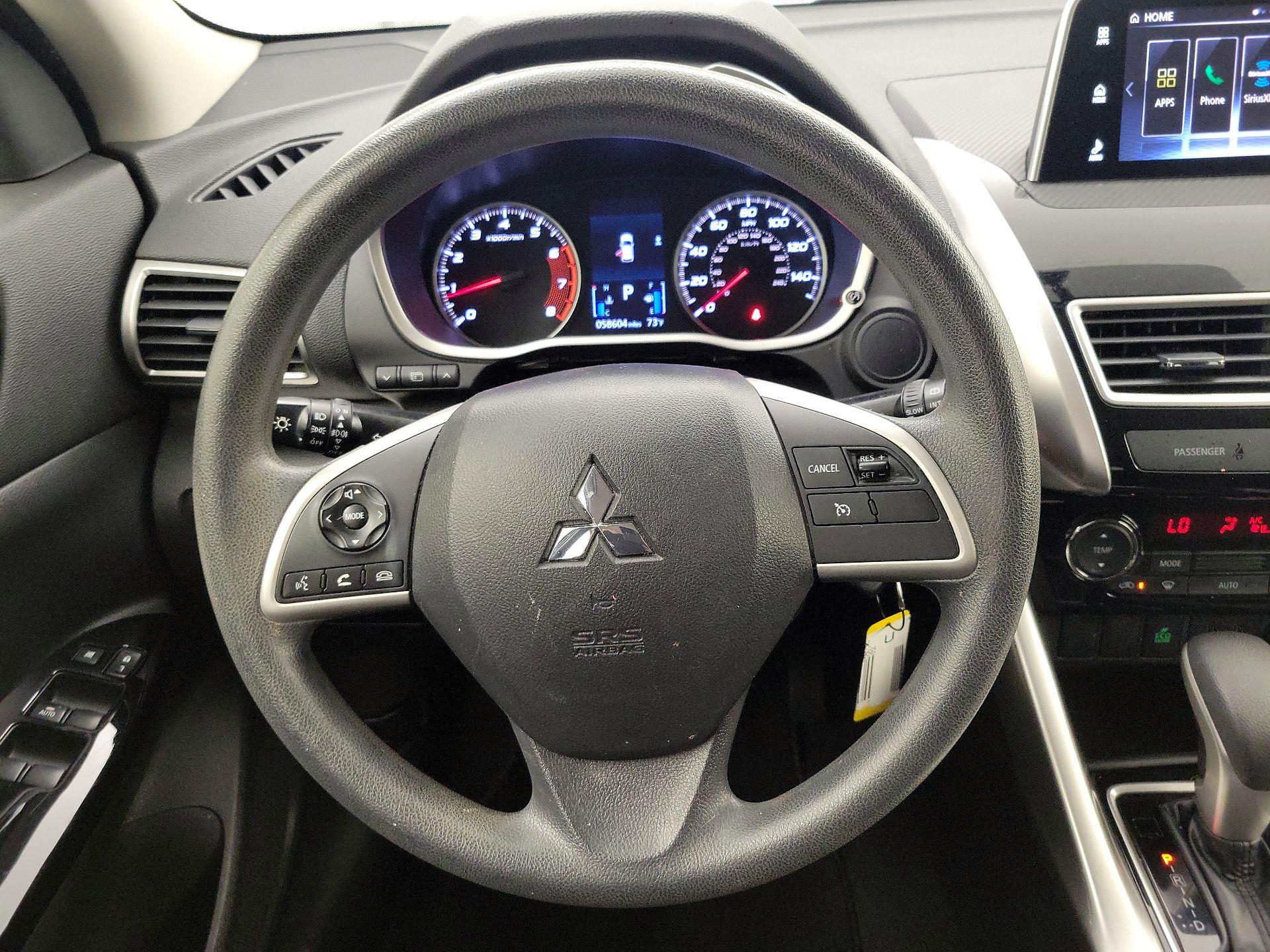 Thumbnail: 2020 Mitsubishi Eclipse Cross - 10