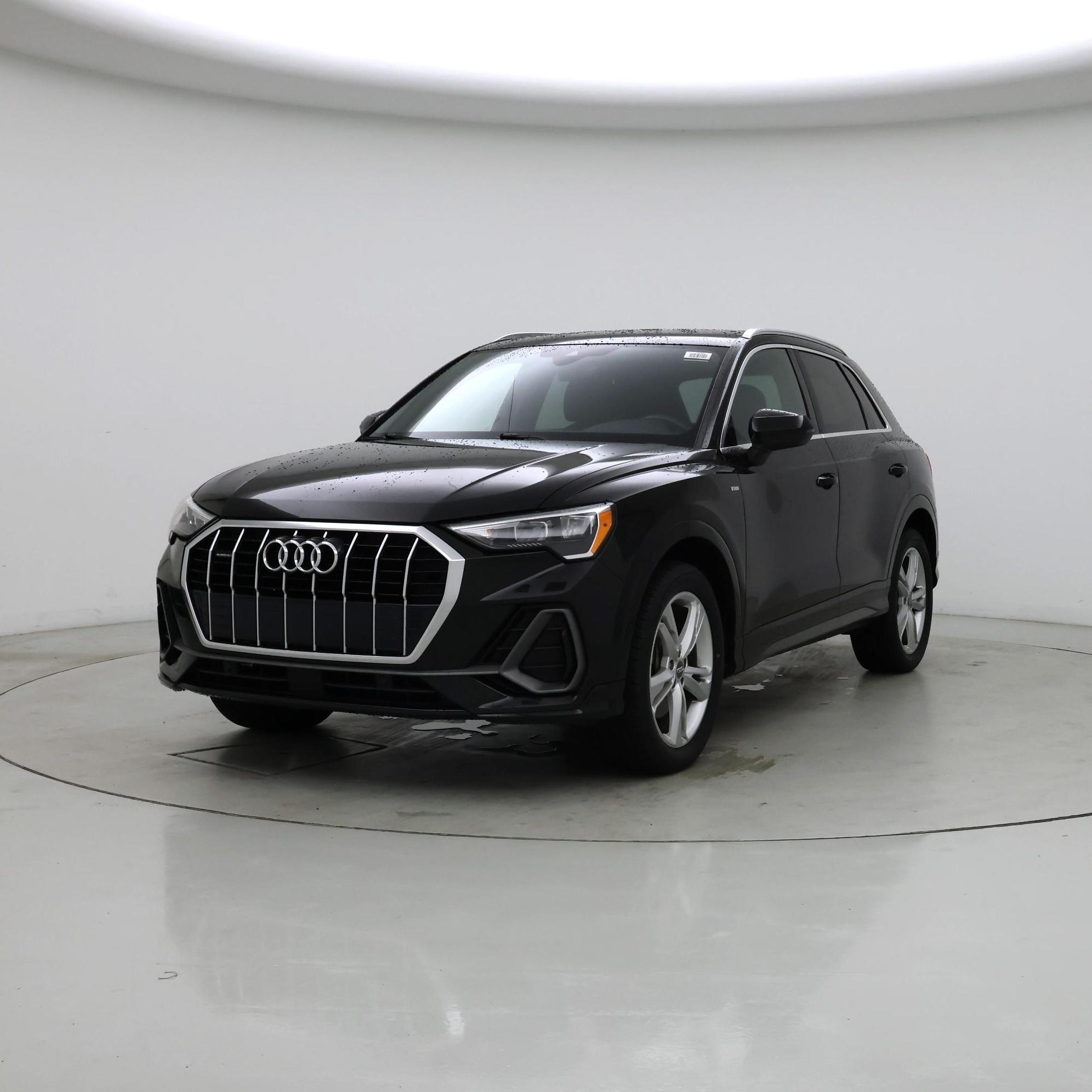 Thumbnail: 2020 Audi Q3 - 4