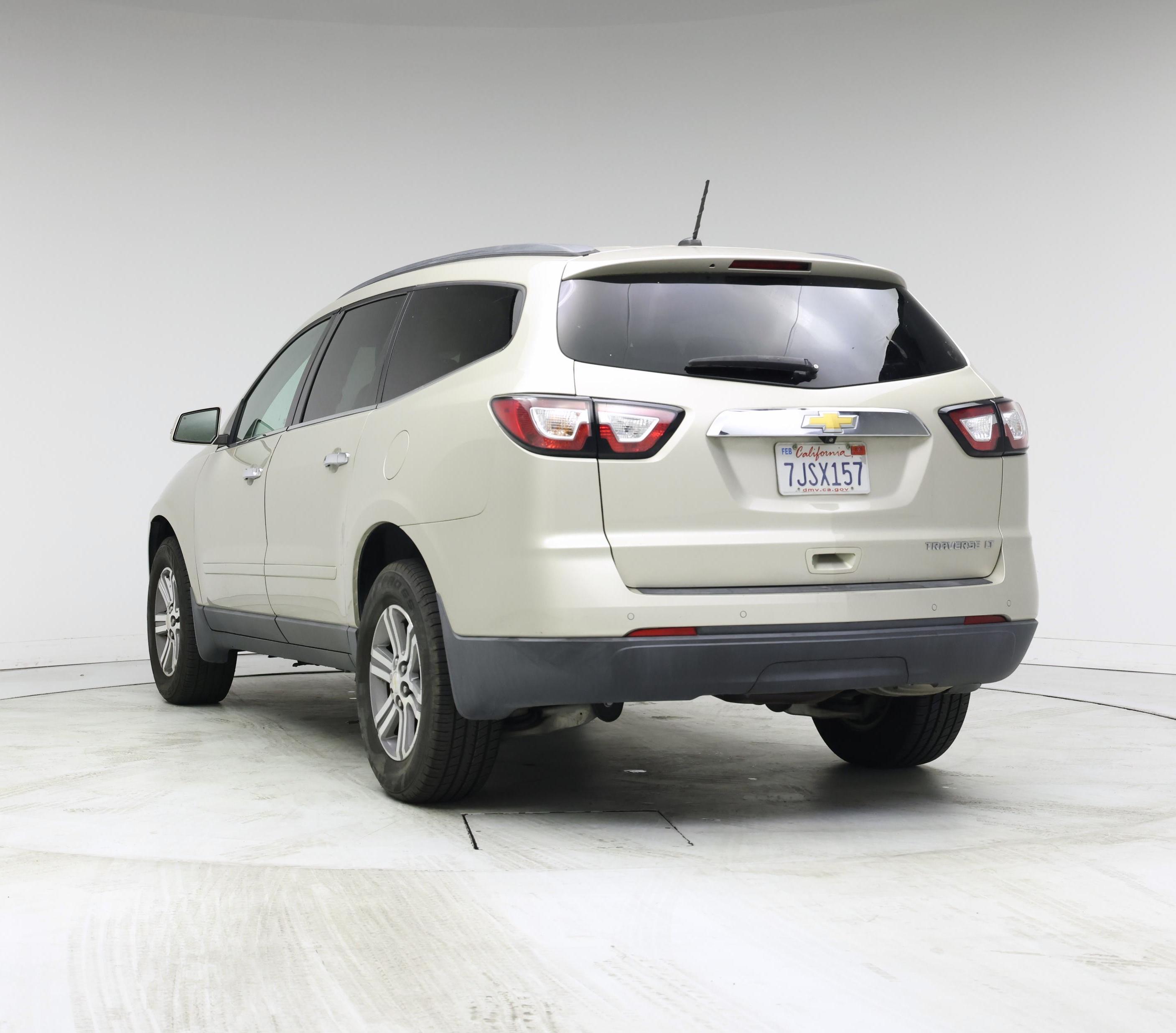 Thumbnail: 2015 Chevrolet Traverse - 2