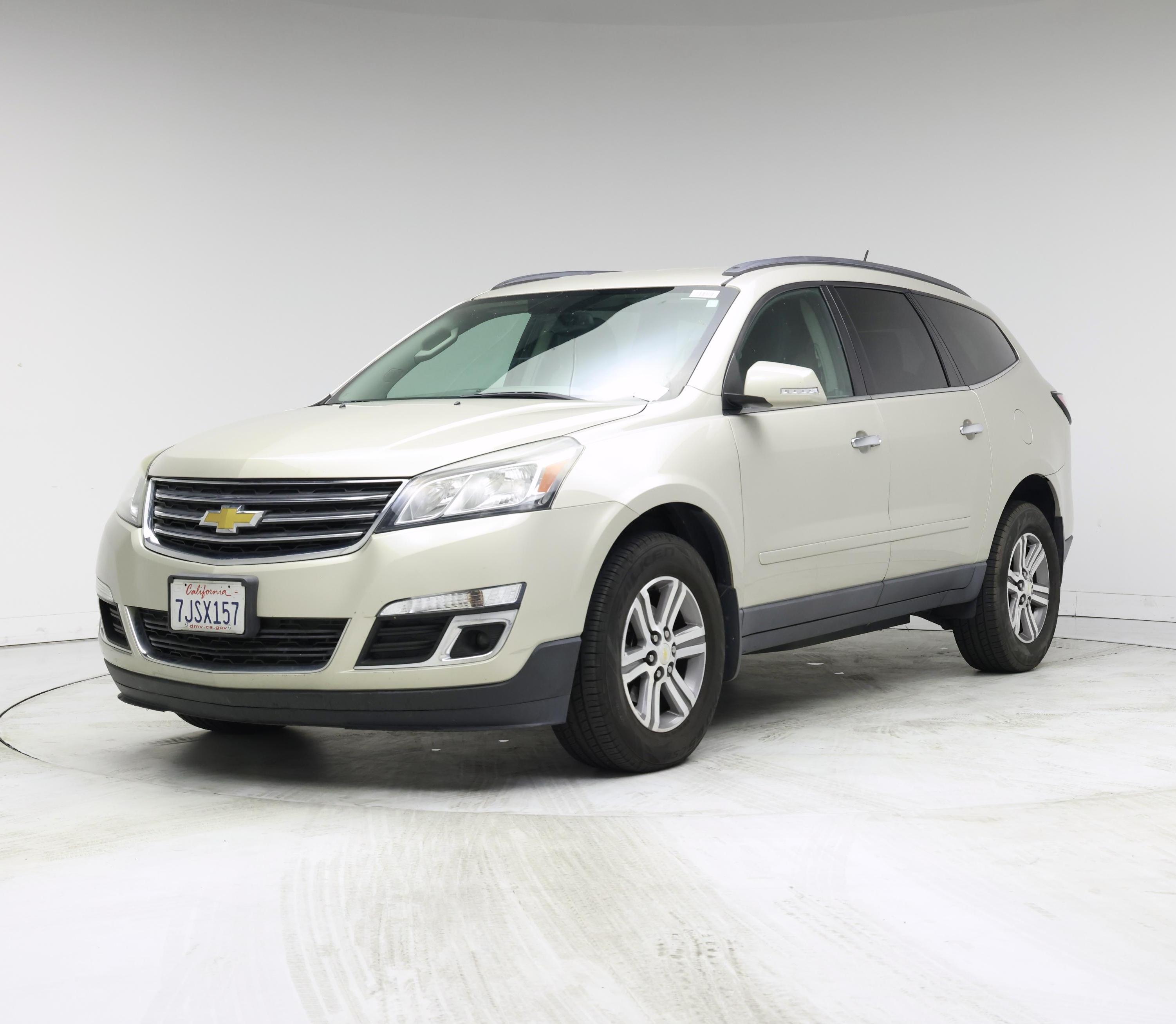 Thumbnail: 2015 Chevrolet Traverse - 4