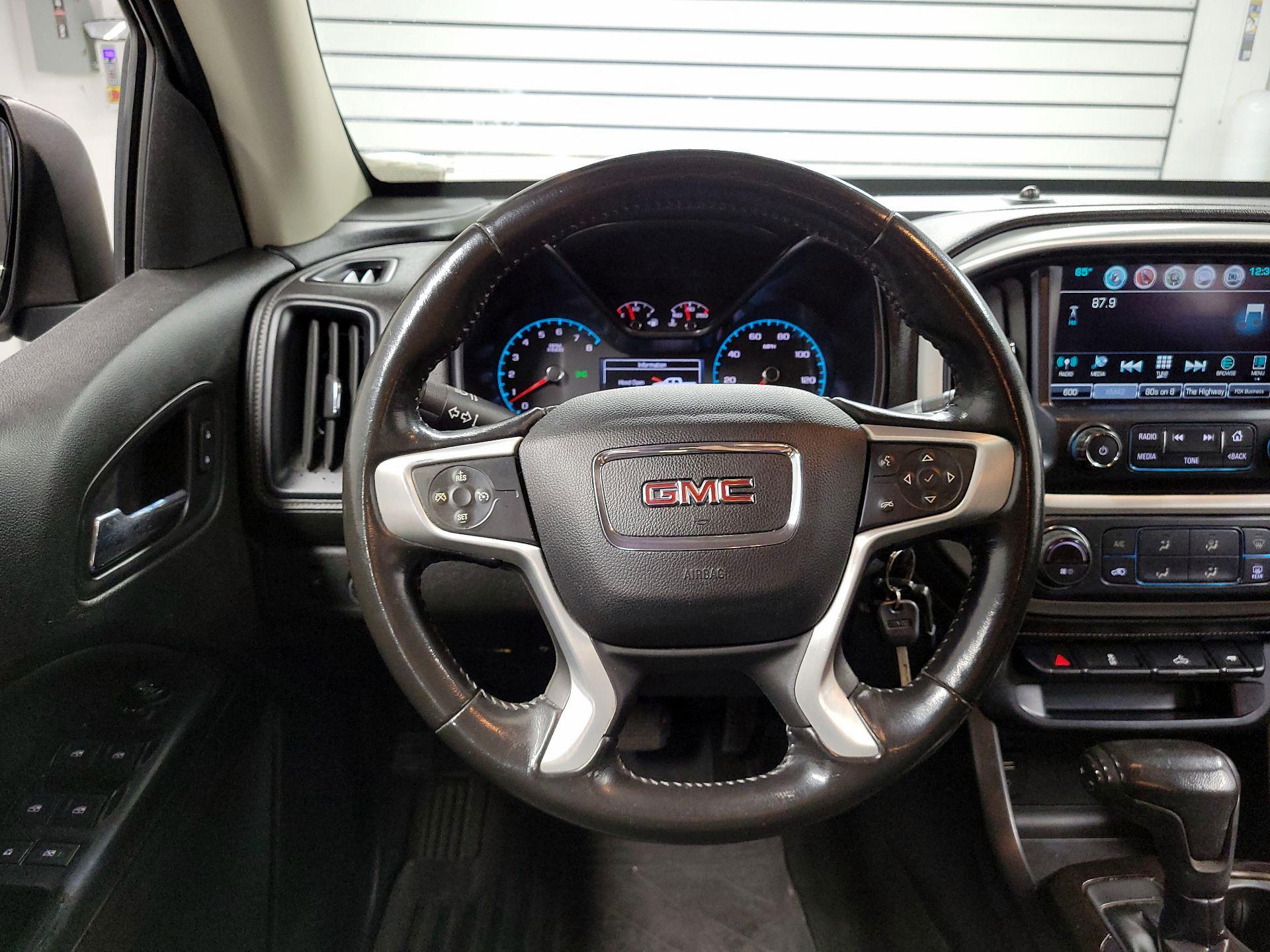 Thumbnail: 2018 GMC Canyon - 10