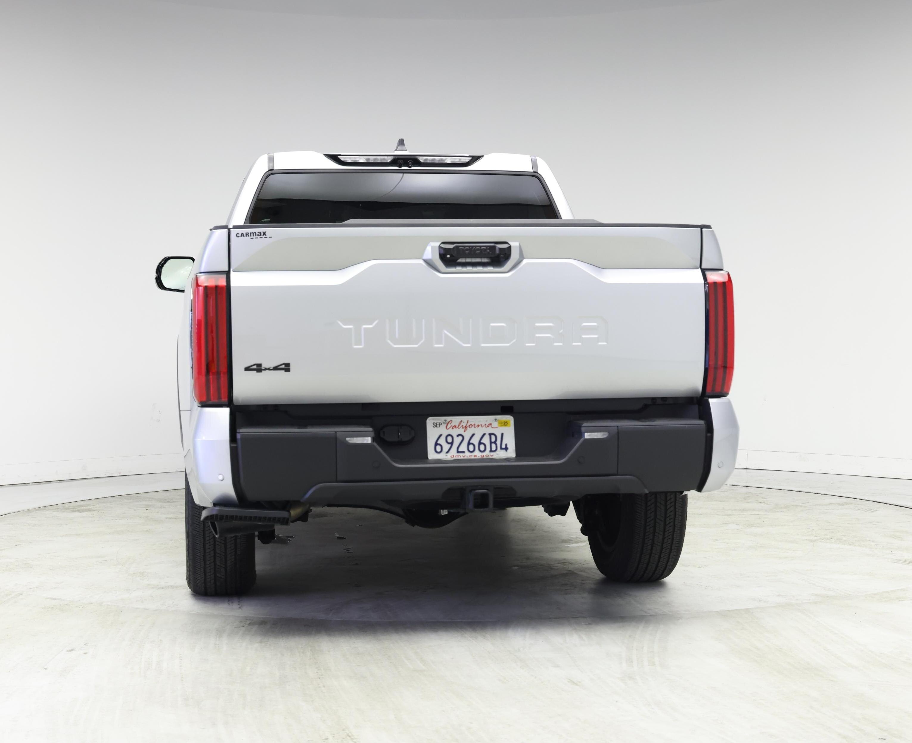 Thumbnail: 2024 Toyota Tundra - 6