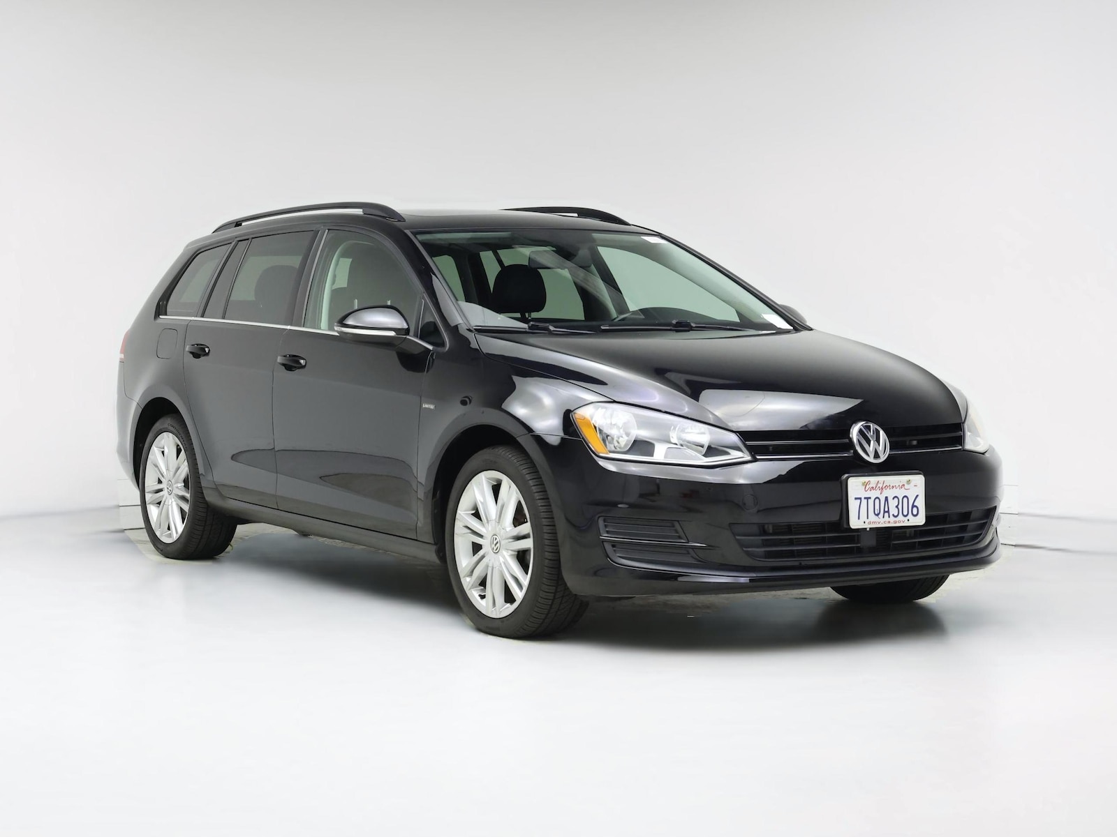 2016 Volkswagen Golf SportWagen