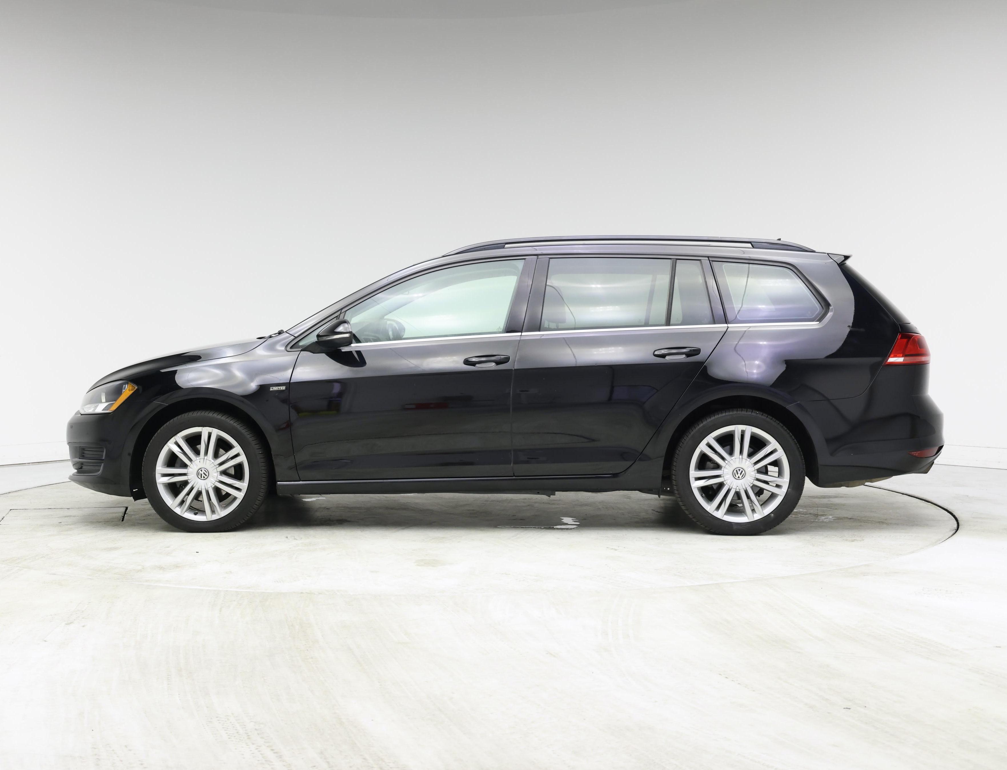 Thumbnail: 2016 Volkswagen Golf - 3