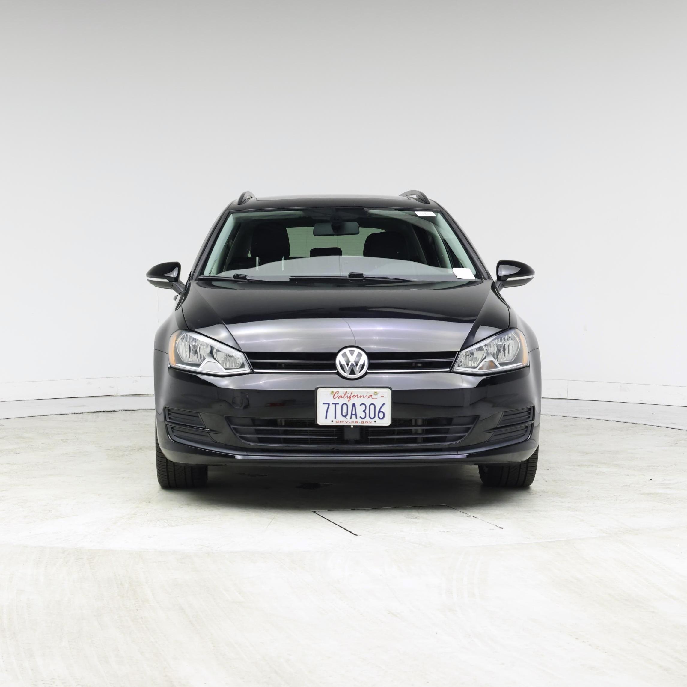Thumbnail: 2016 Volkswagen Golf - 5