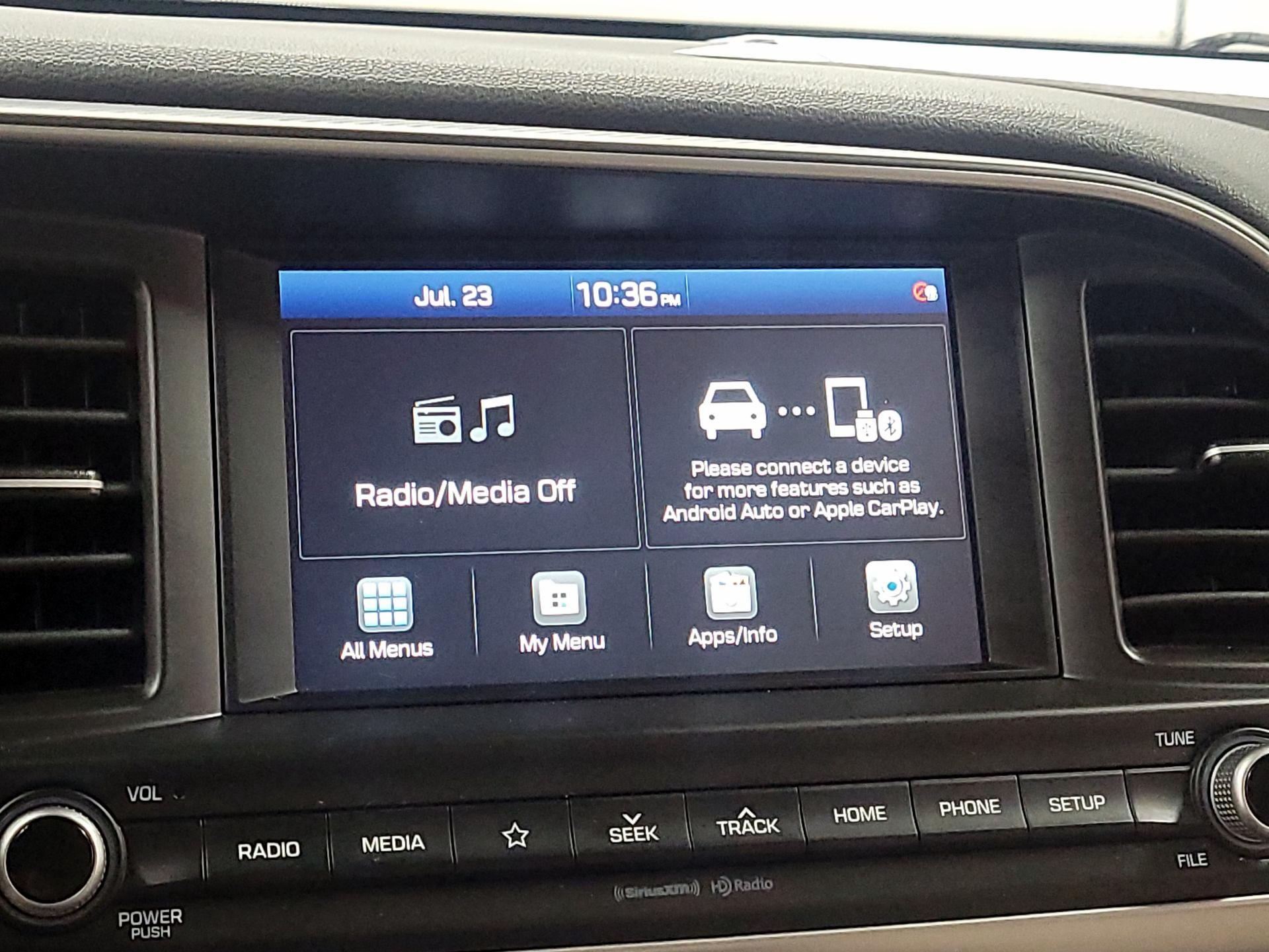Thumbnail: 2020 Hyundai Elantra - 14