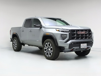 Gray 2024 GMC Canyon AT4