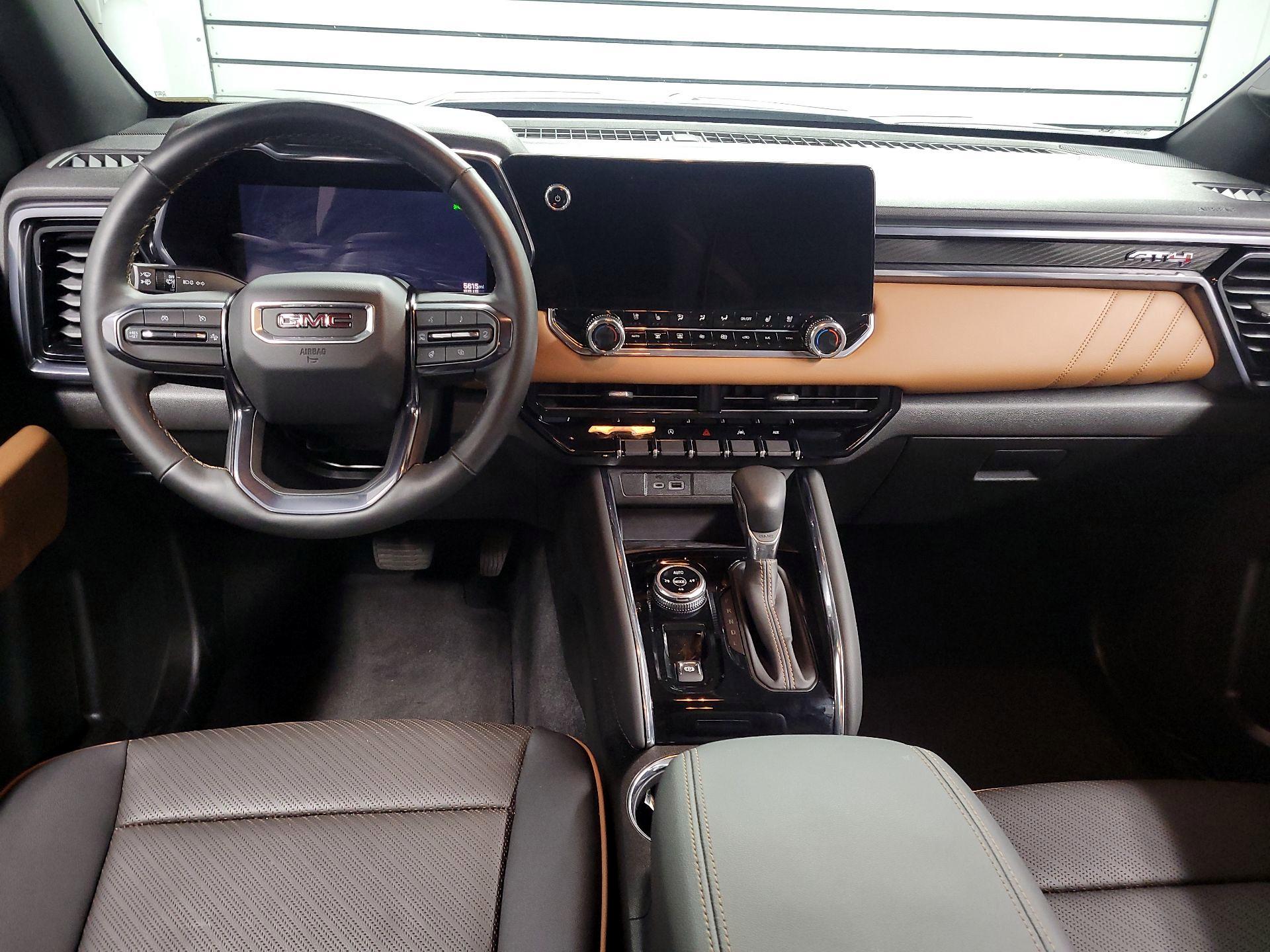 Thumbnail: 2024 GMC Canyon - 9