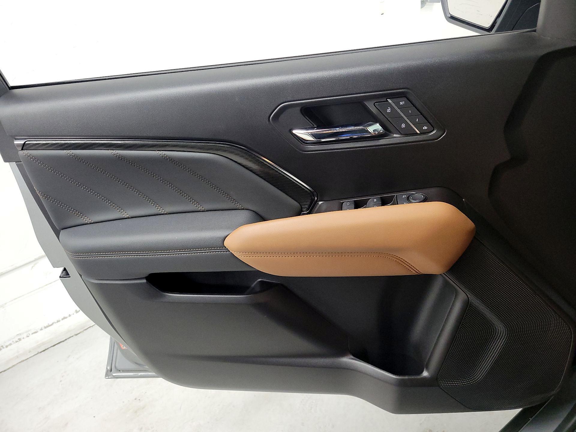 Thumbnail: 2024 GMC Canyon - 12