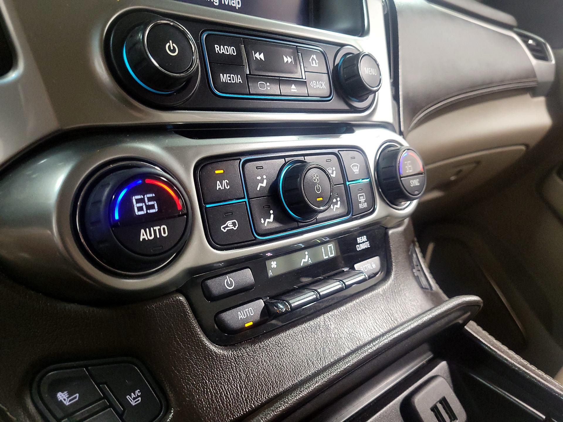 Thumbnail: 2015 Chevrolet Tahoe - 15