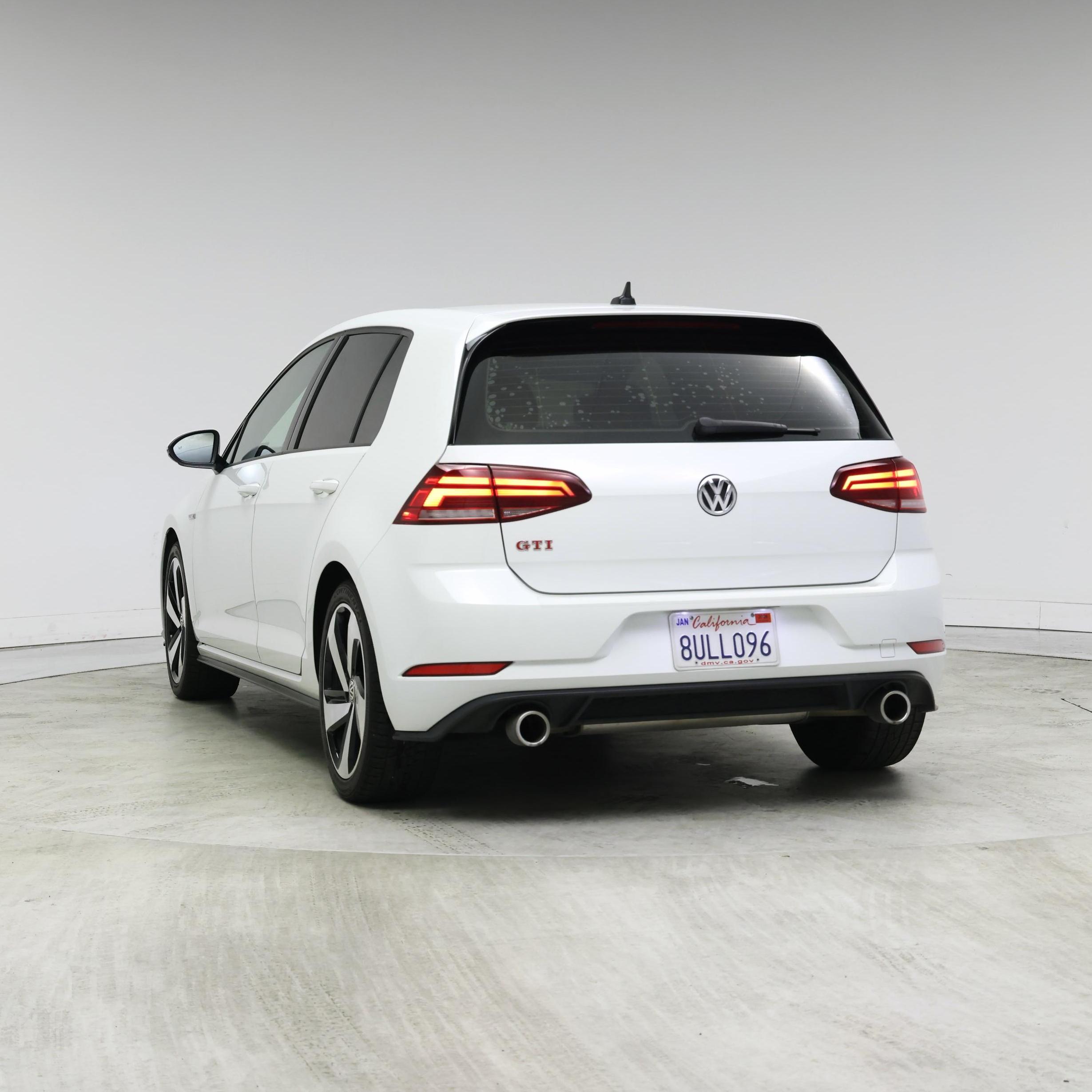 Thumbnail: 2020 Volkswagen Golf - 2
