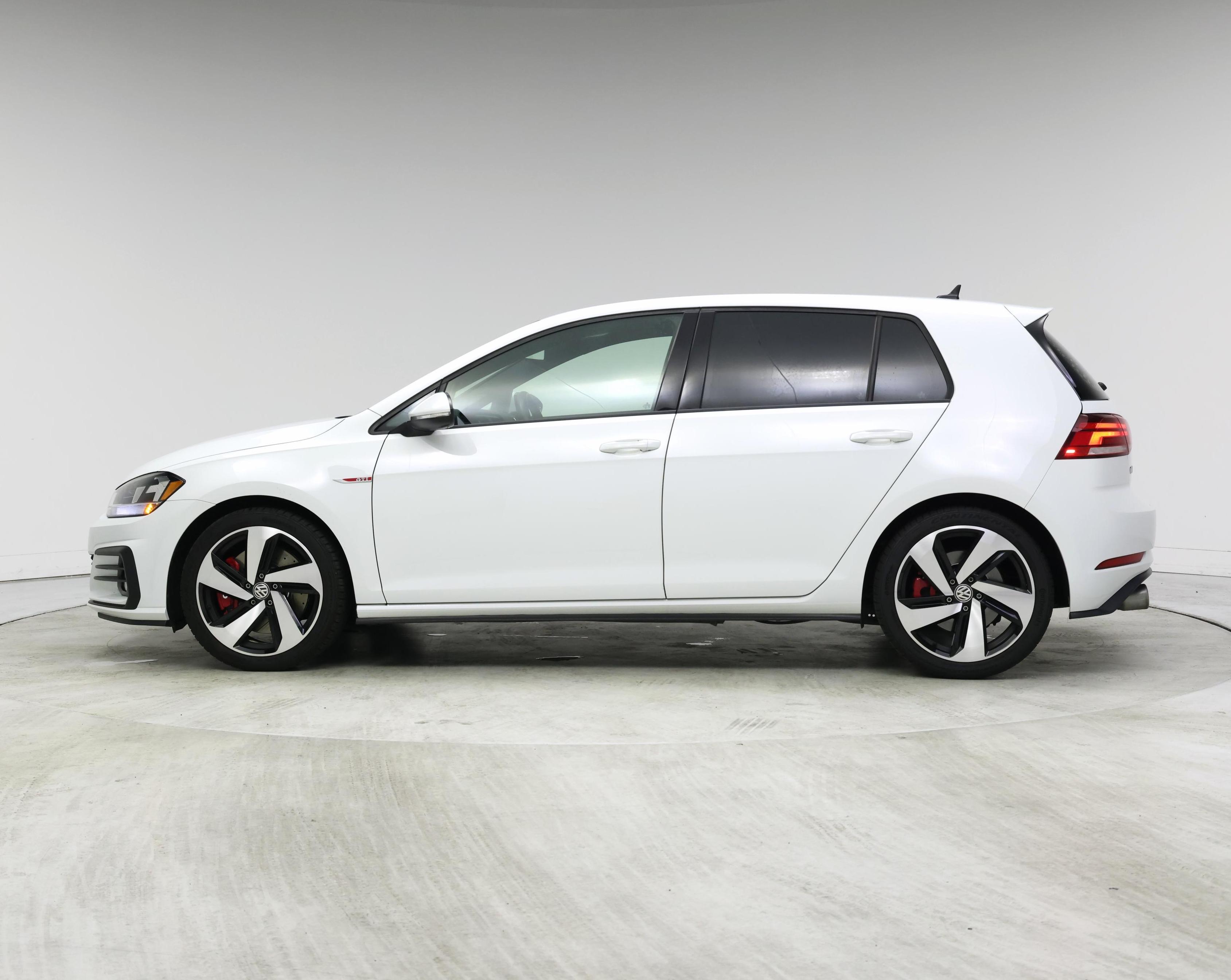 Thumbnail: 2020 Volkswagen Golf - 3
