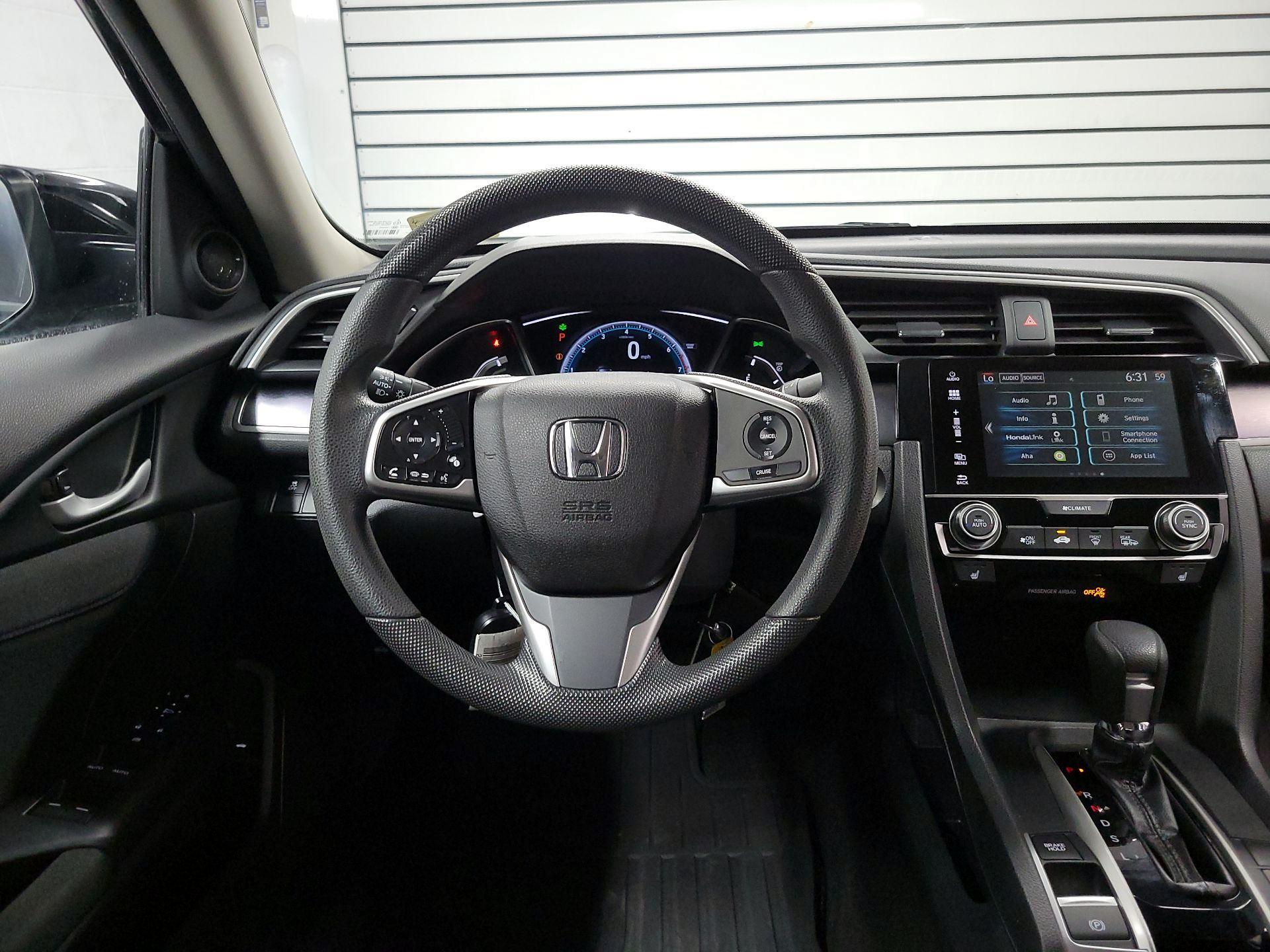 Thumbnail: 2016 Honda Civic - 10