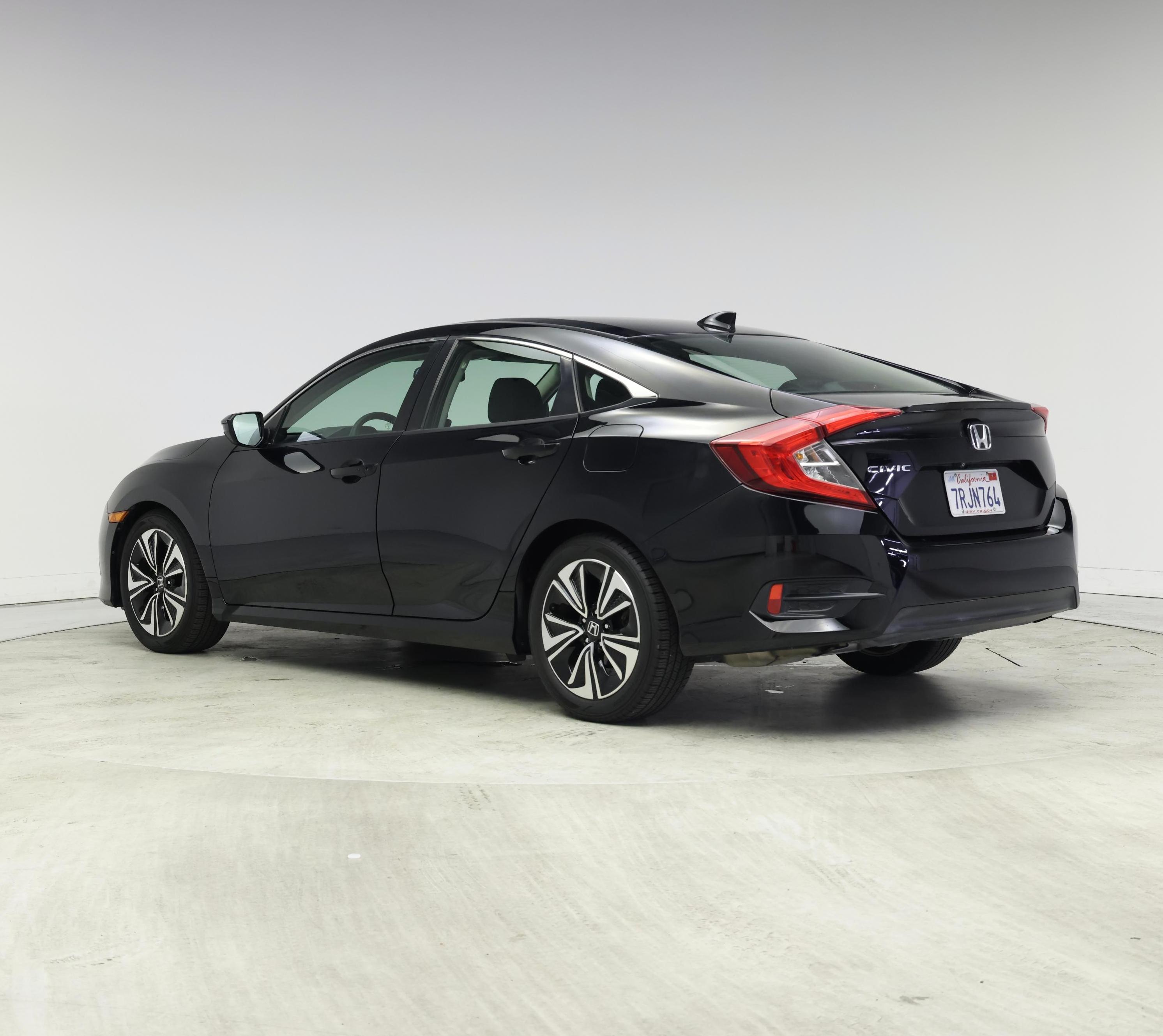 Thumbnail: 2016 Honda Civic - 2