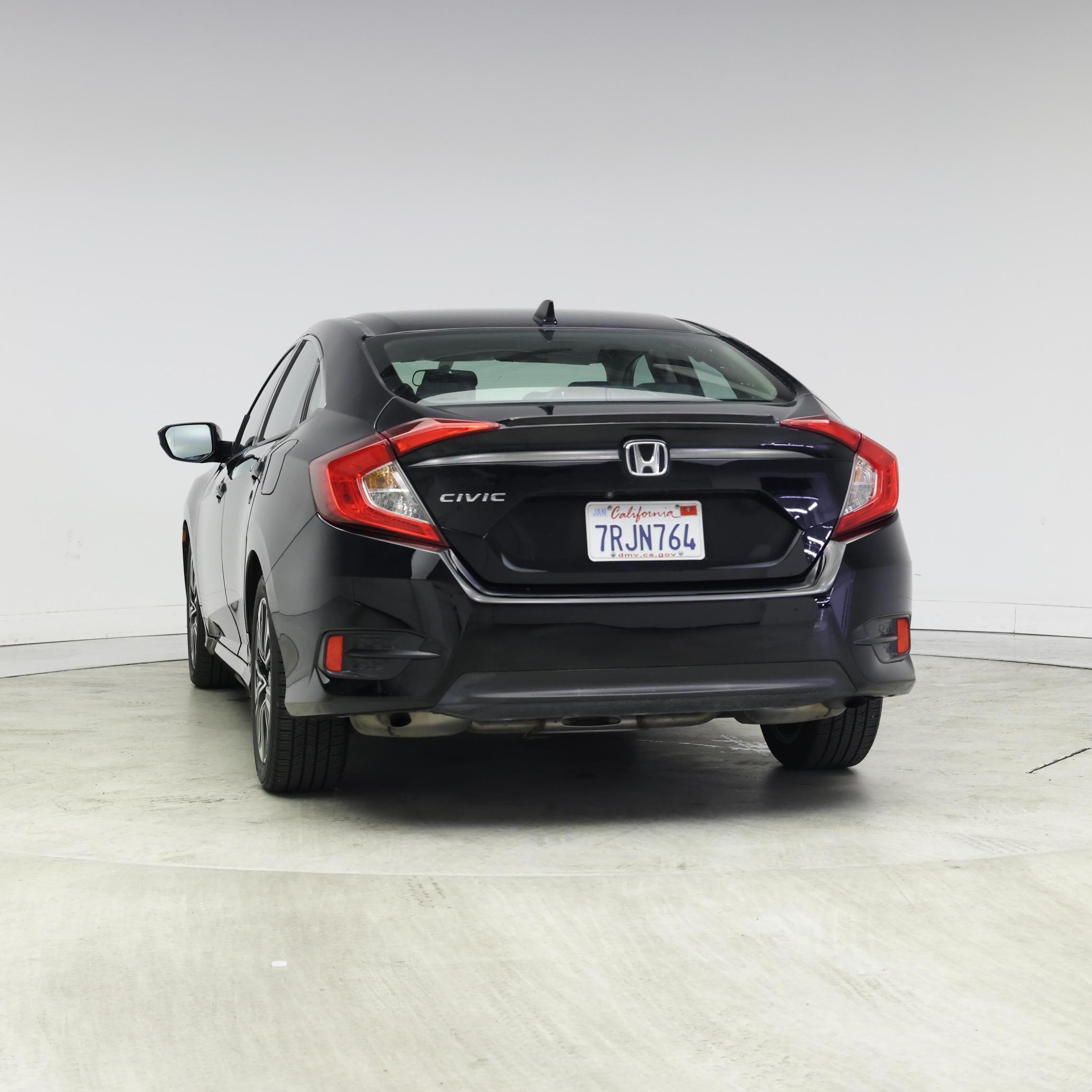 Thumbnail: 2016 Honda Civic - 6