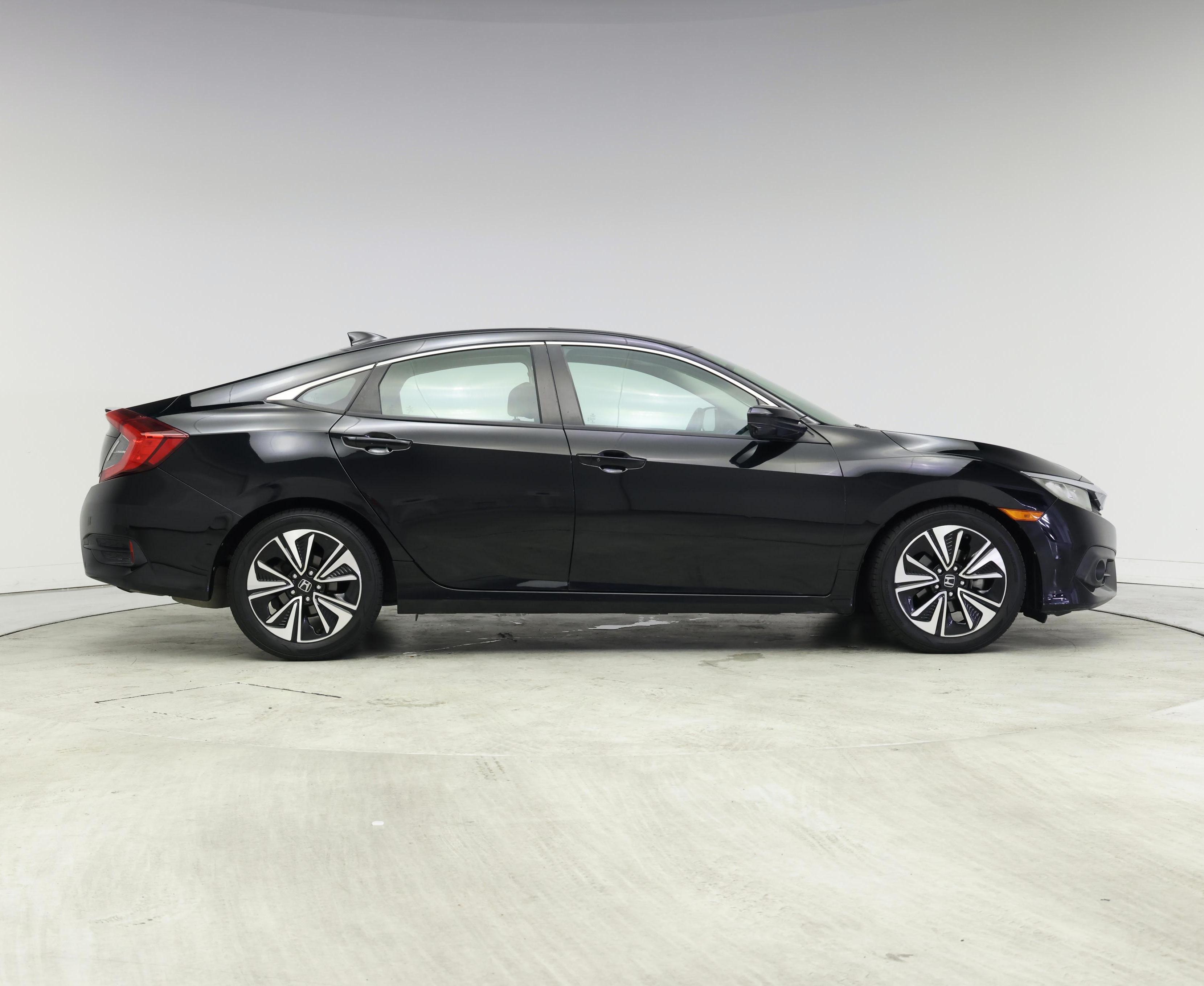 Thumbnail: 2016 Honda Civic - 7