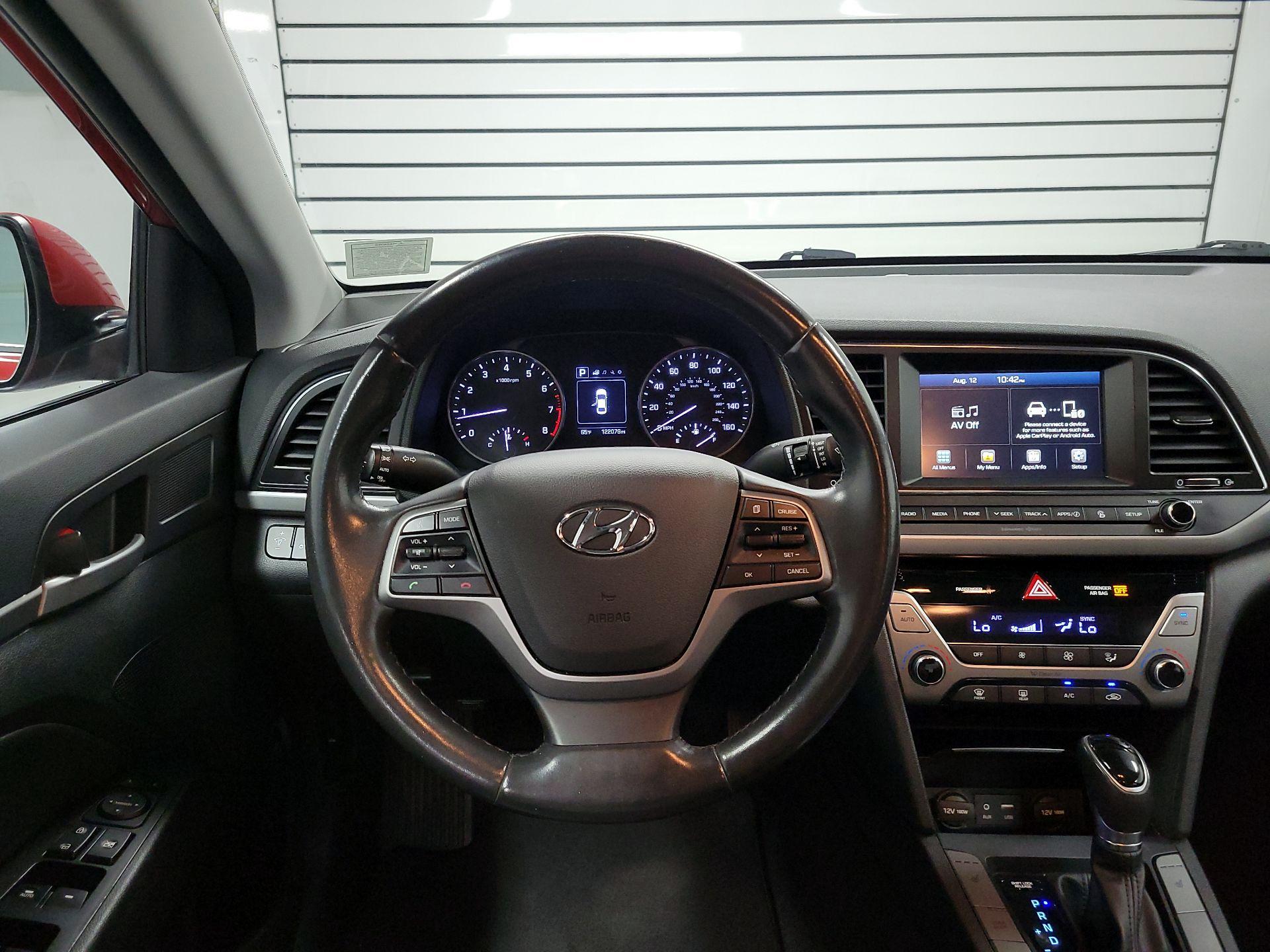 Thumbnail: 2017 Hyundai Elantra - 10