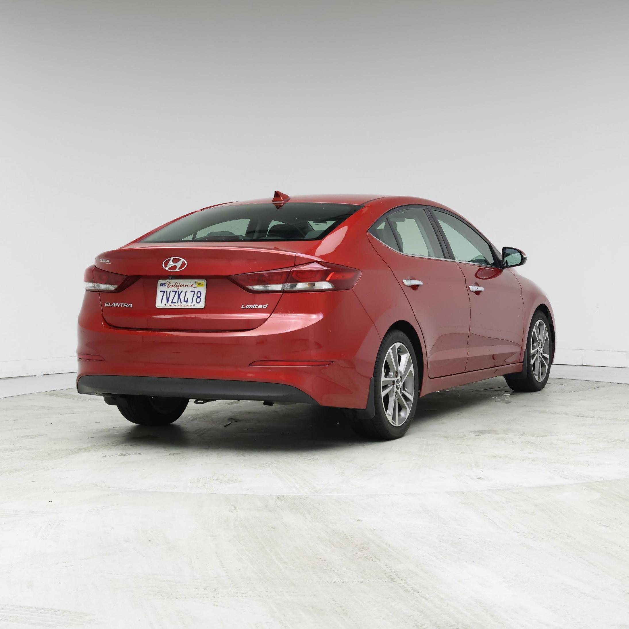 Thumbnail: 2017 Hyundai Elantra - 8
