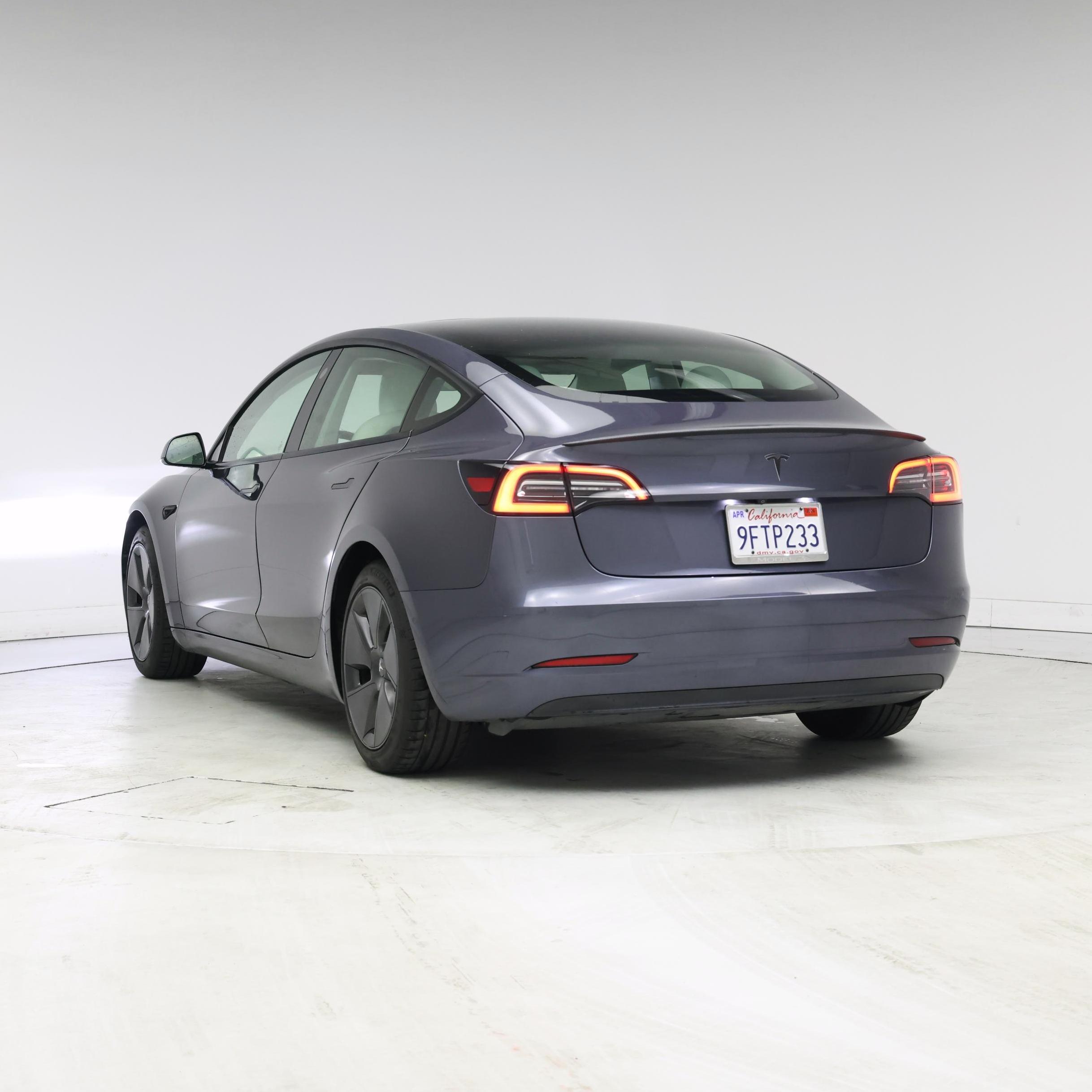 Thumbnail: 2021 Tesla Model 3 - 2