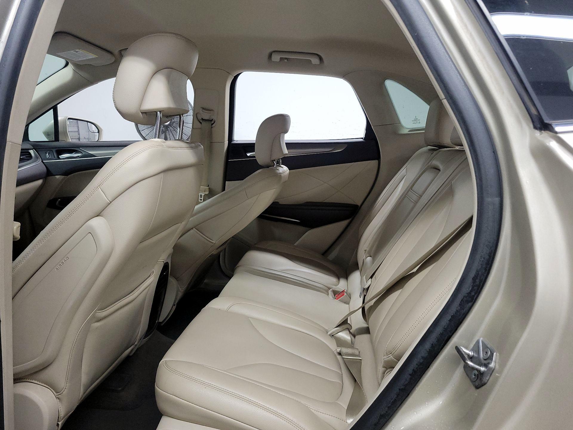 Thumbnail: 2017 Lincoln MKC - 17