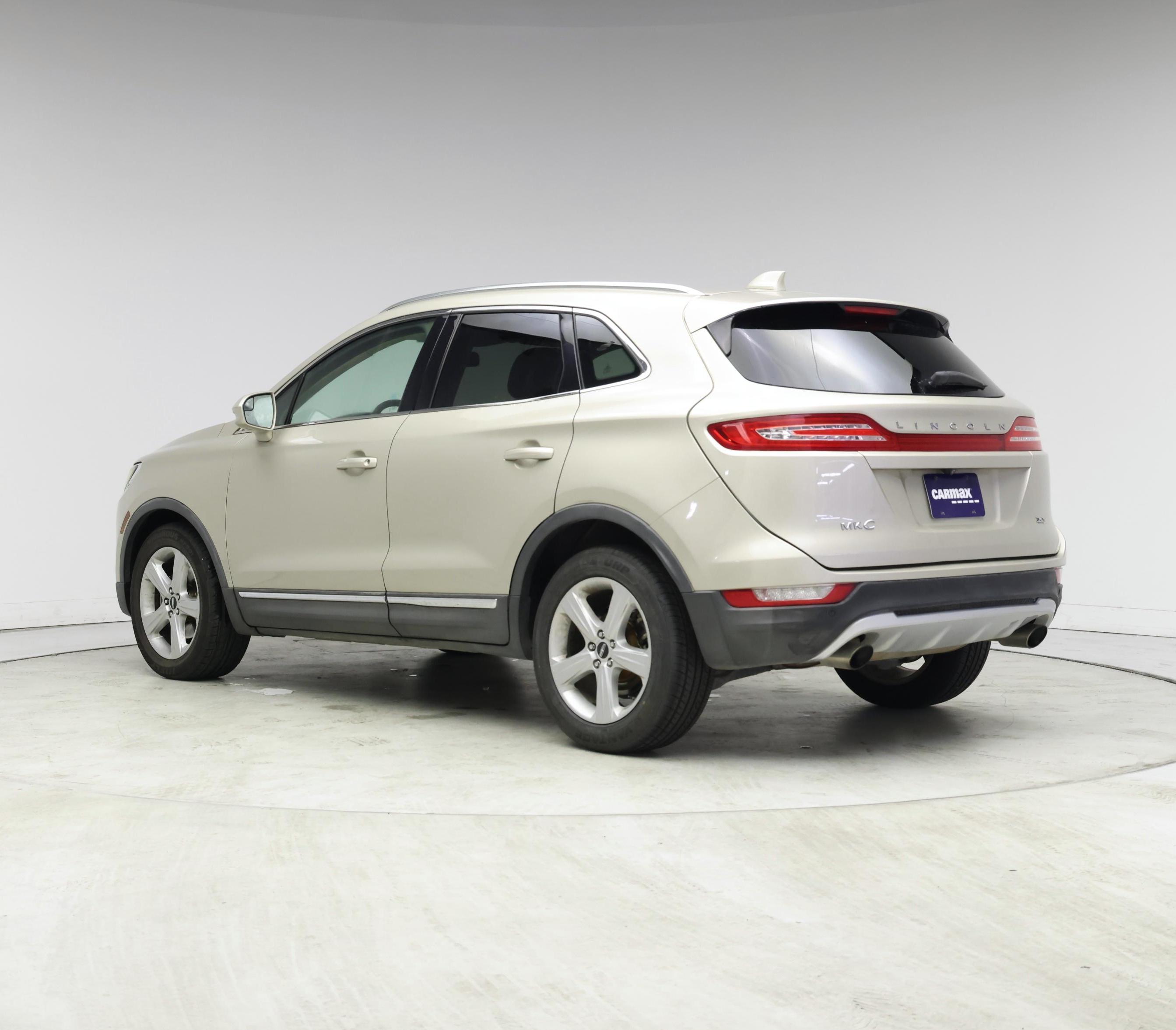 Thumbnail: 2017 Lincoln MKC - 2