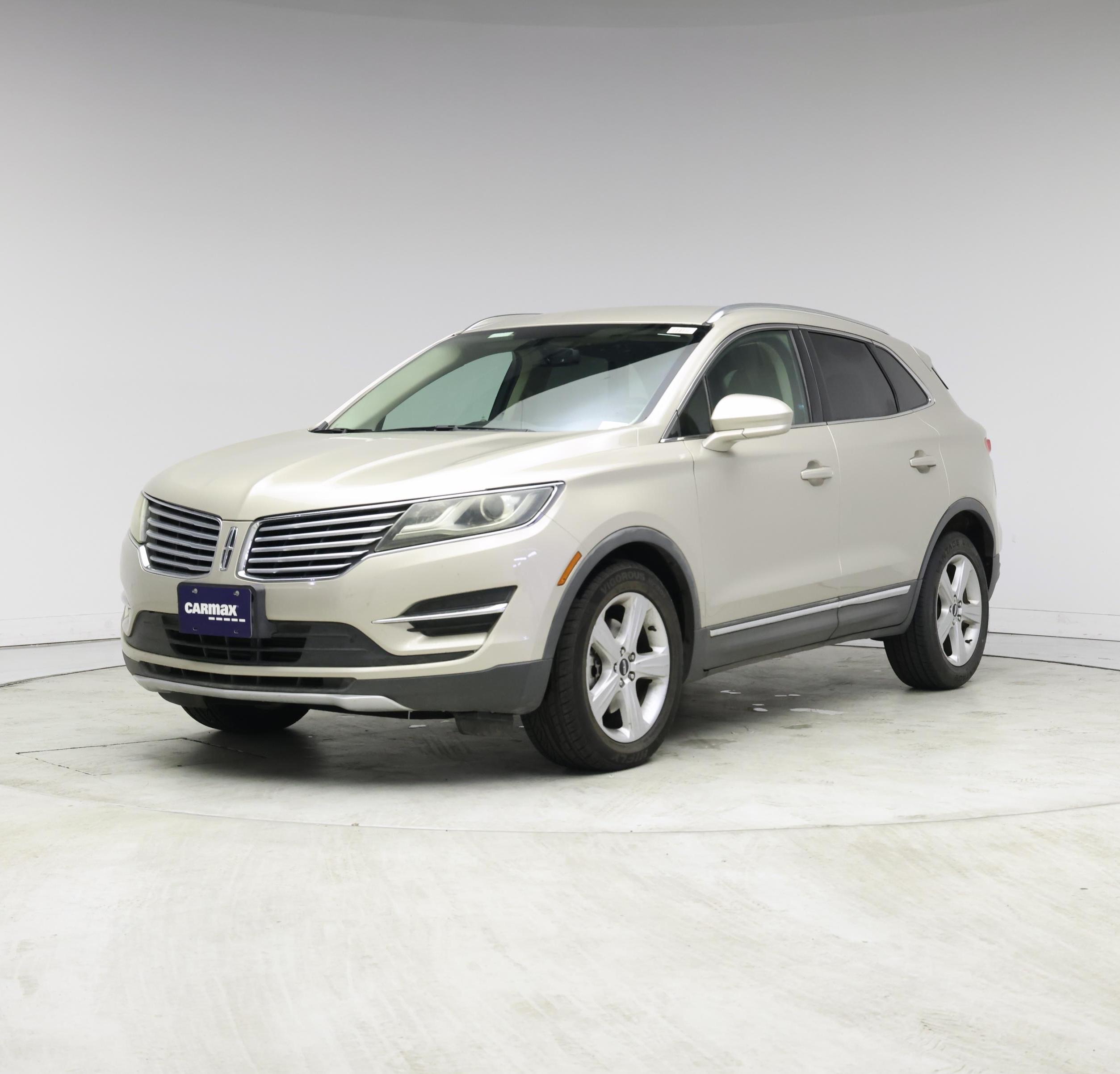 Thumbnail: 2017 Lincoln MKC - 4