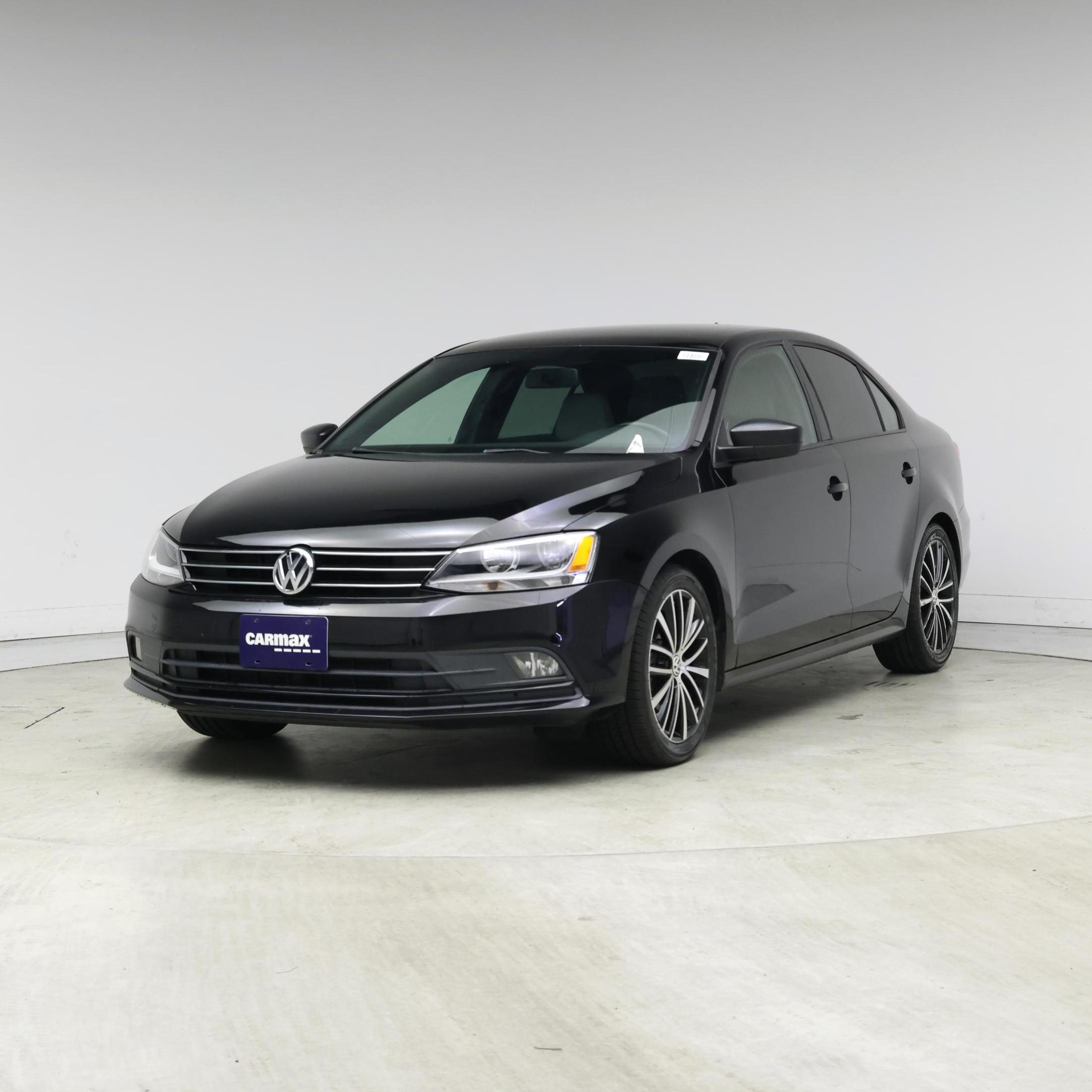 Thumbnail: 2015 Volkswagen Jetta - 4