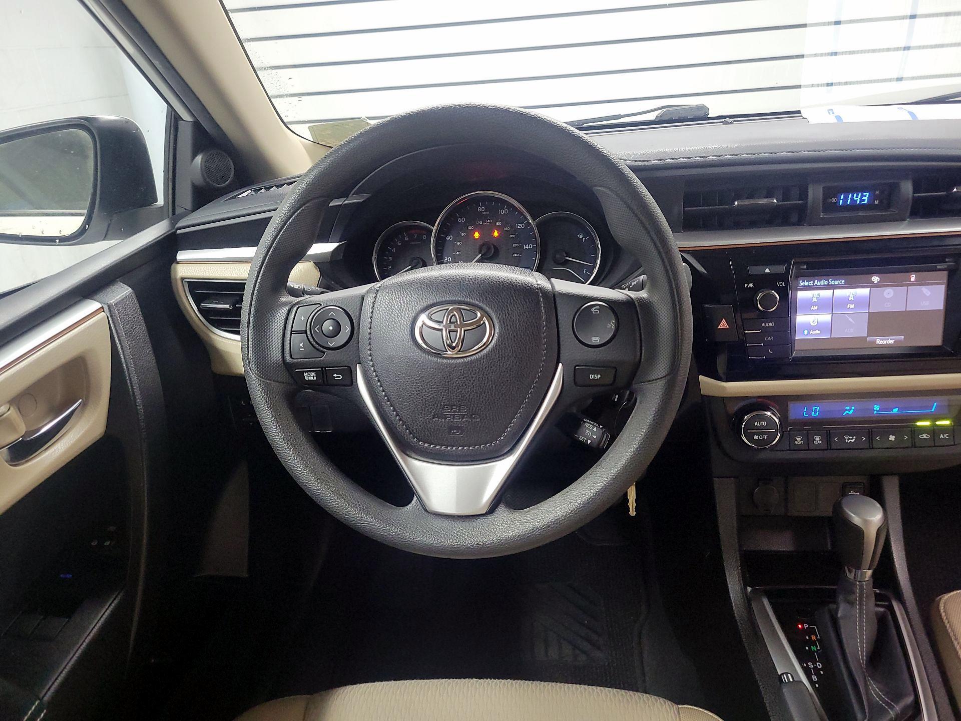 Thumbnail: 2016 Toyota Corolla - 10