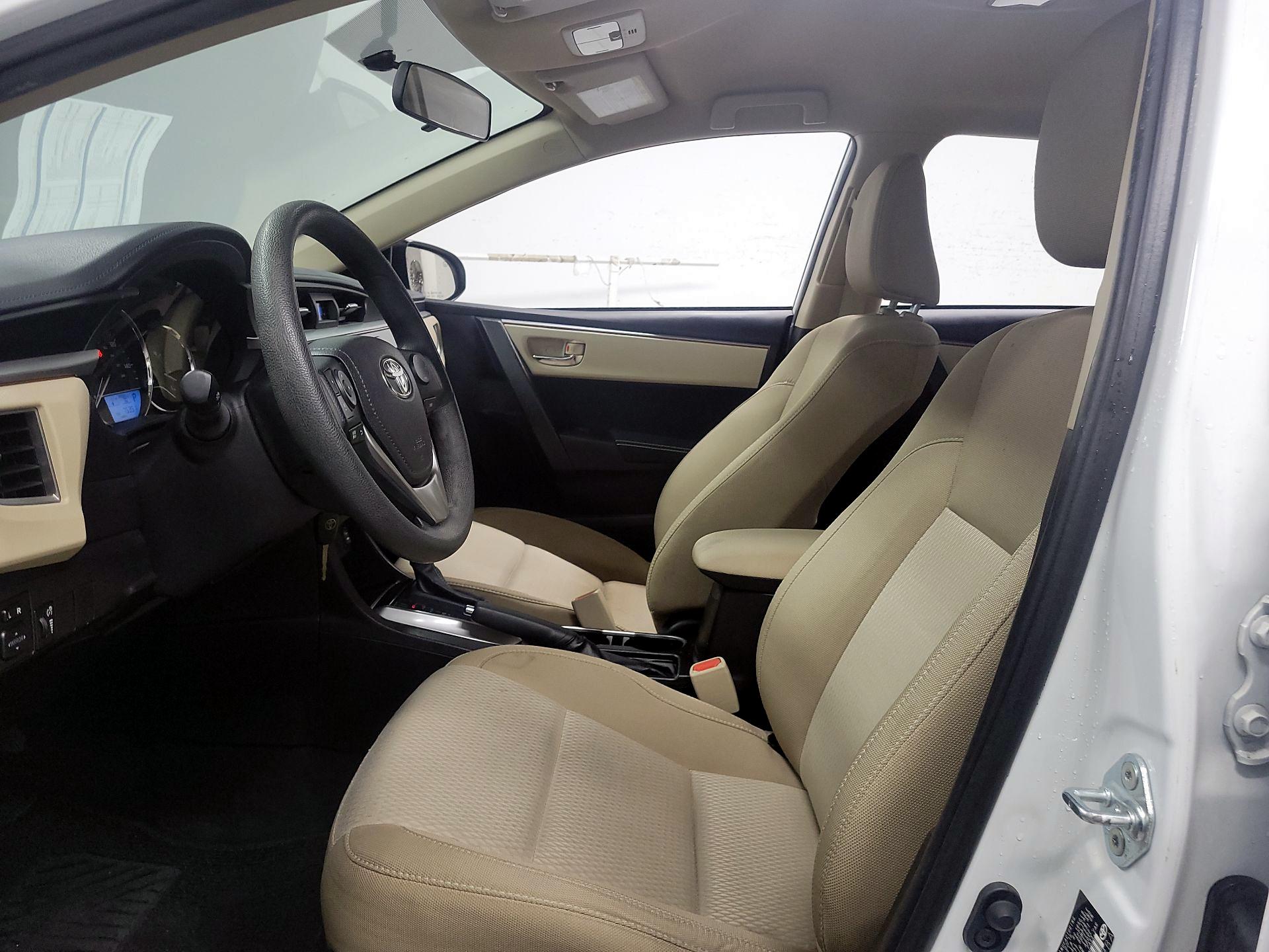 Thumbnail: 2016 Toyota Corolla - 11