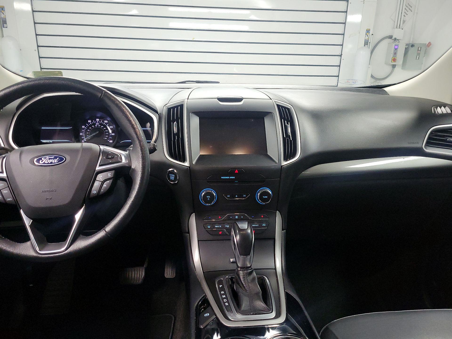 Thumbnail: 2018 Ford Edge - 9