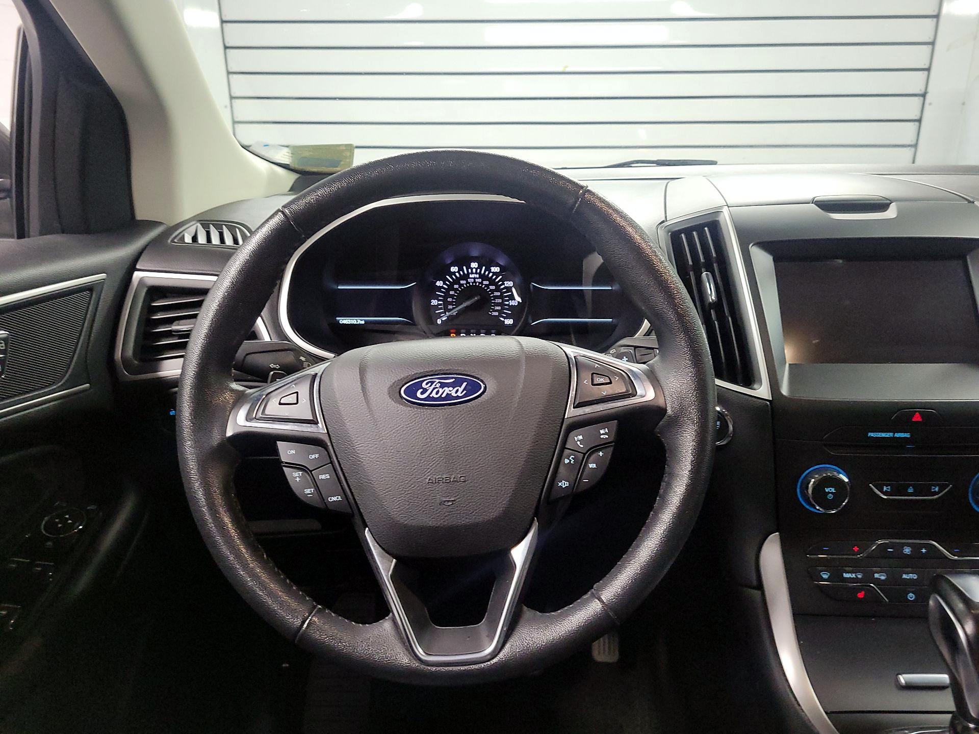 Thumbnail: 2018 Ford Edge - 10