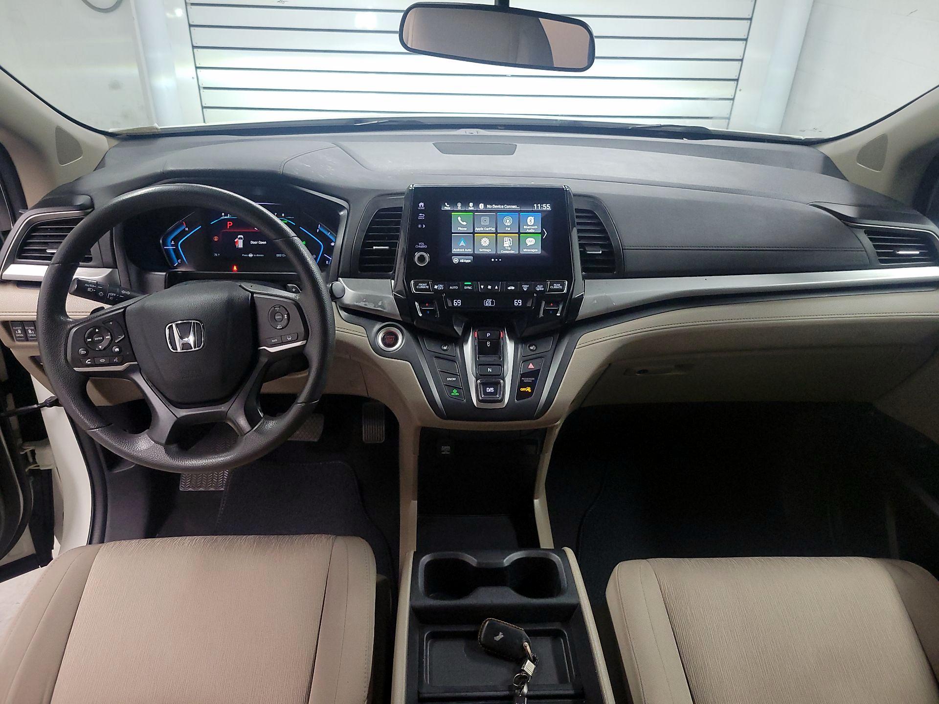 Thumbnail: 2018 Honda Odyssey - 9