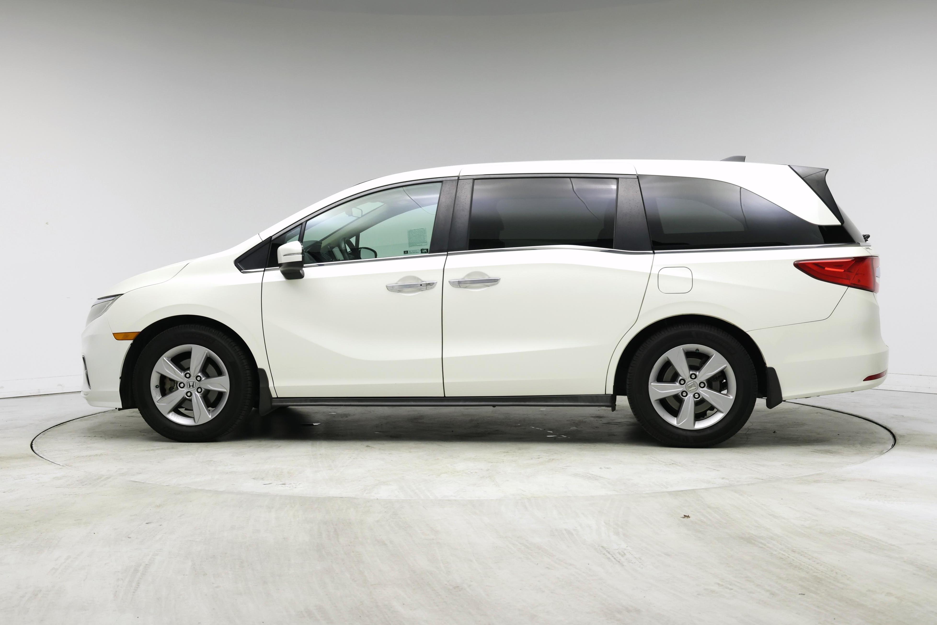 Thumbnail: 2018 Honda Odyssey - 3