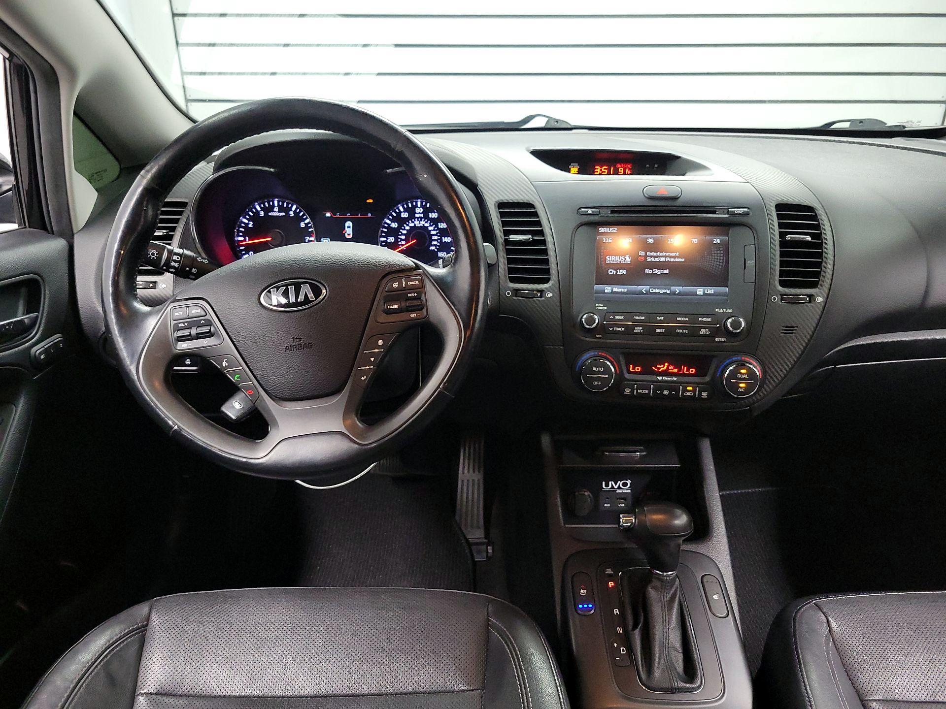 Thumbnail: 2015 Kia Forte - 9