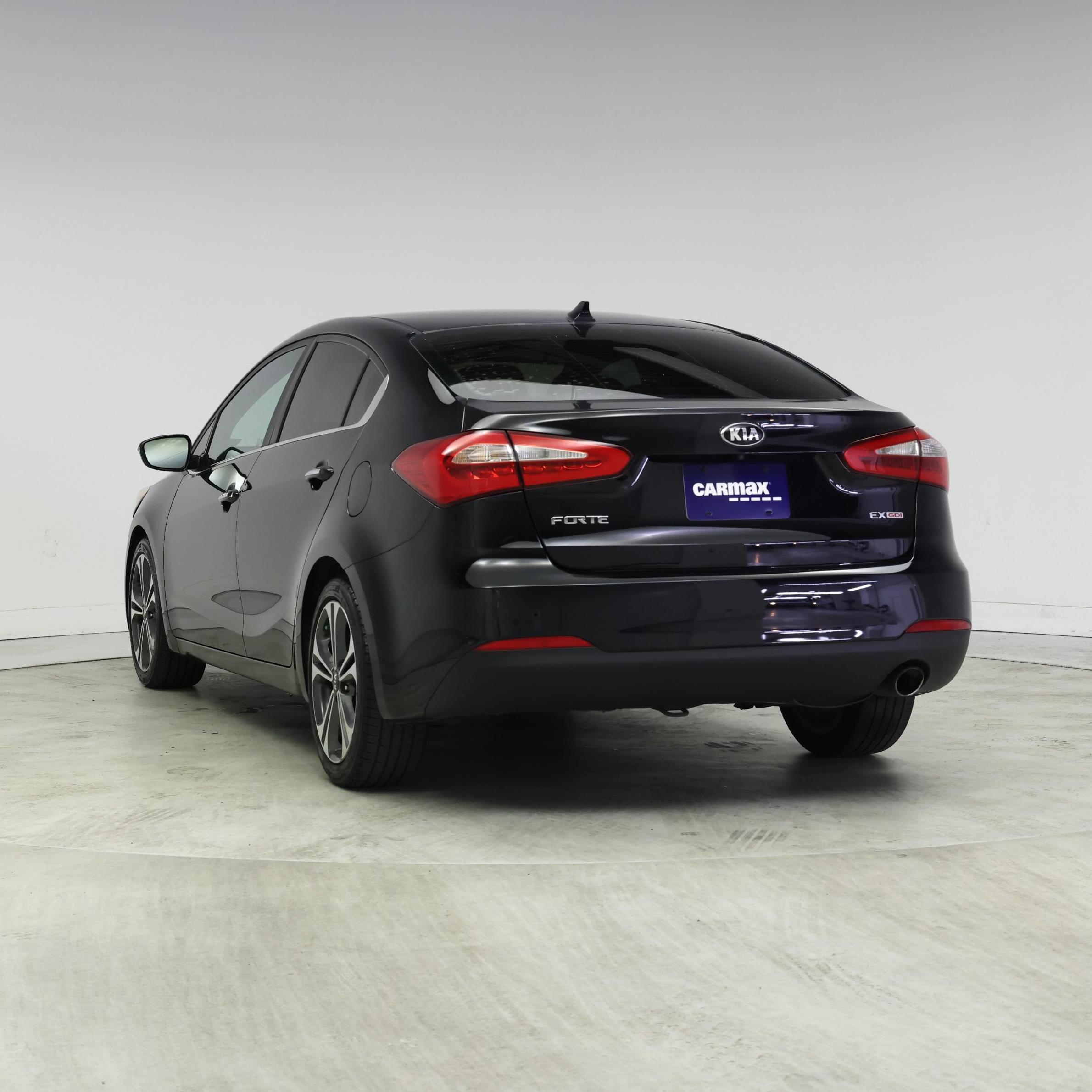 Thumbnail: 2015 Kia Forte - 2