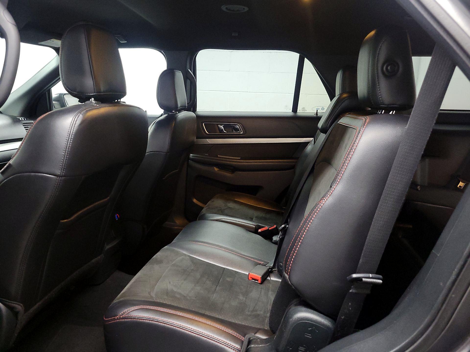 Thumbnail: 2019 Ford Explorer - 17