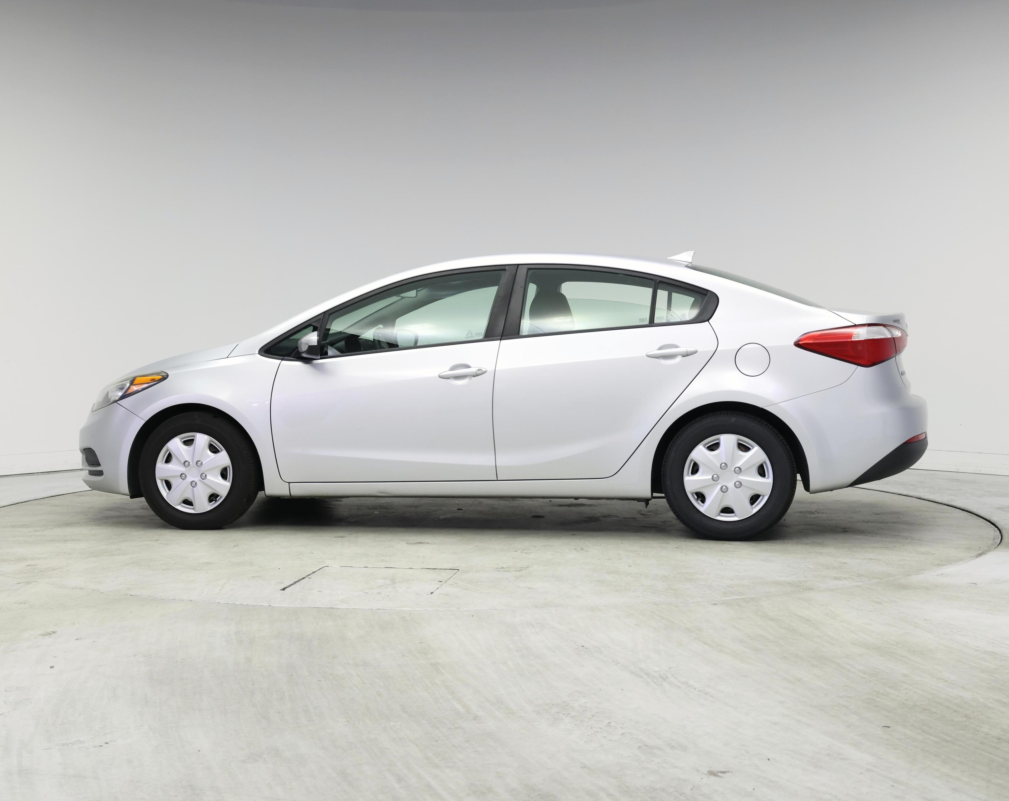 Thumbnail: 2016 Kia Forte - 3