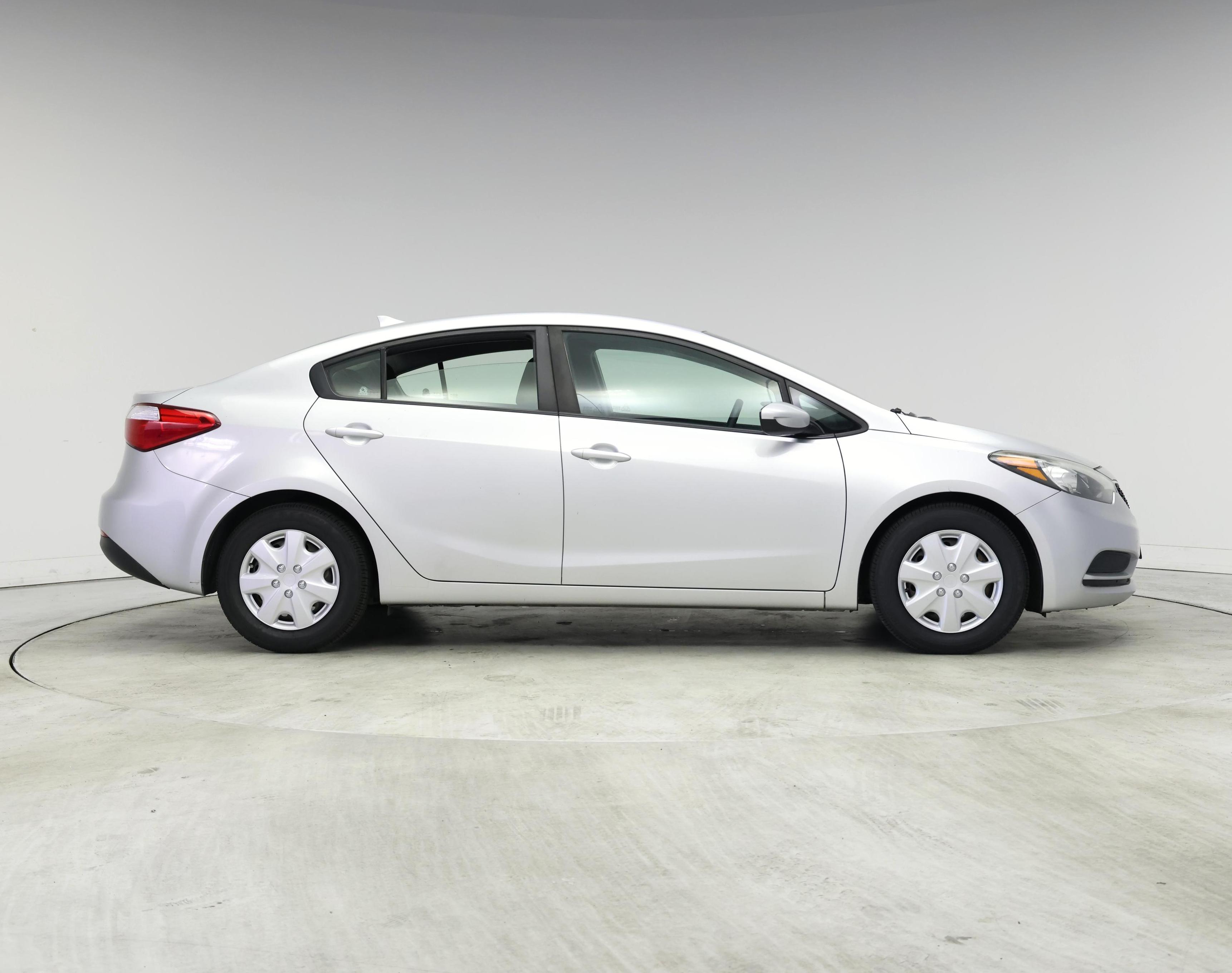 Thumbnail: 2016 Kia Forte - 7