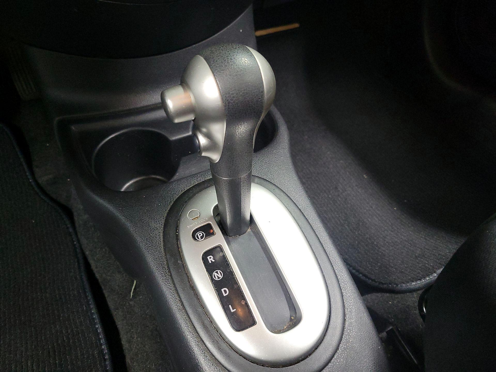 Thumbnail: 2015 Nissan Versa - 16