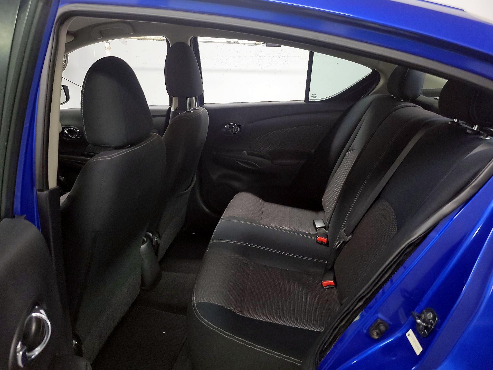 Thumbnail: 2015 Nissan Versa - 17