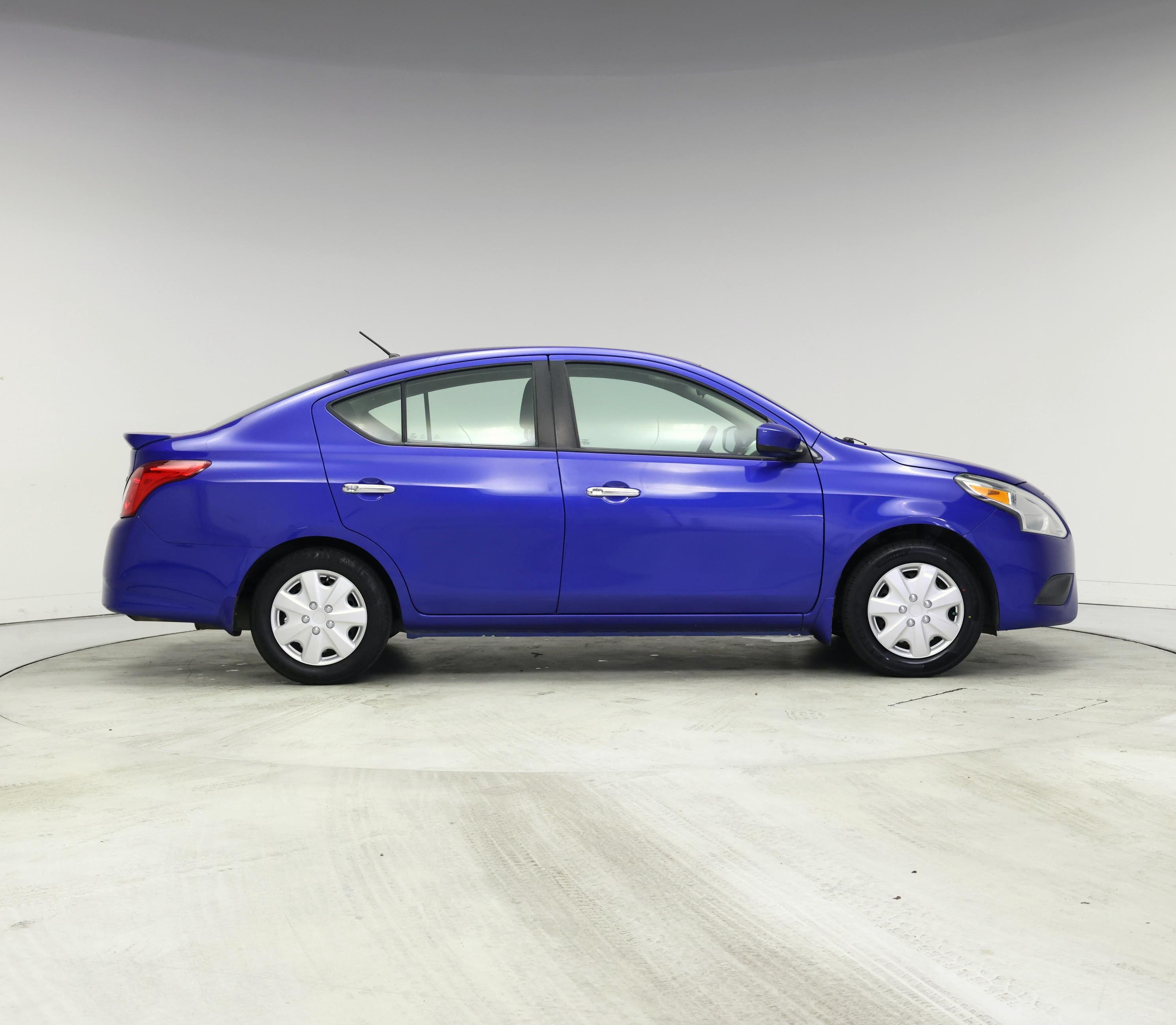 Thumbnail: 2015 Nissan Versa - 7