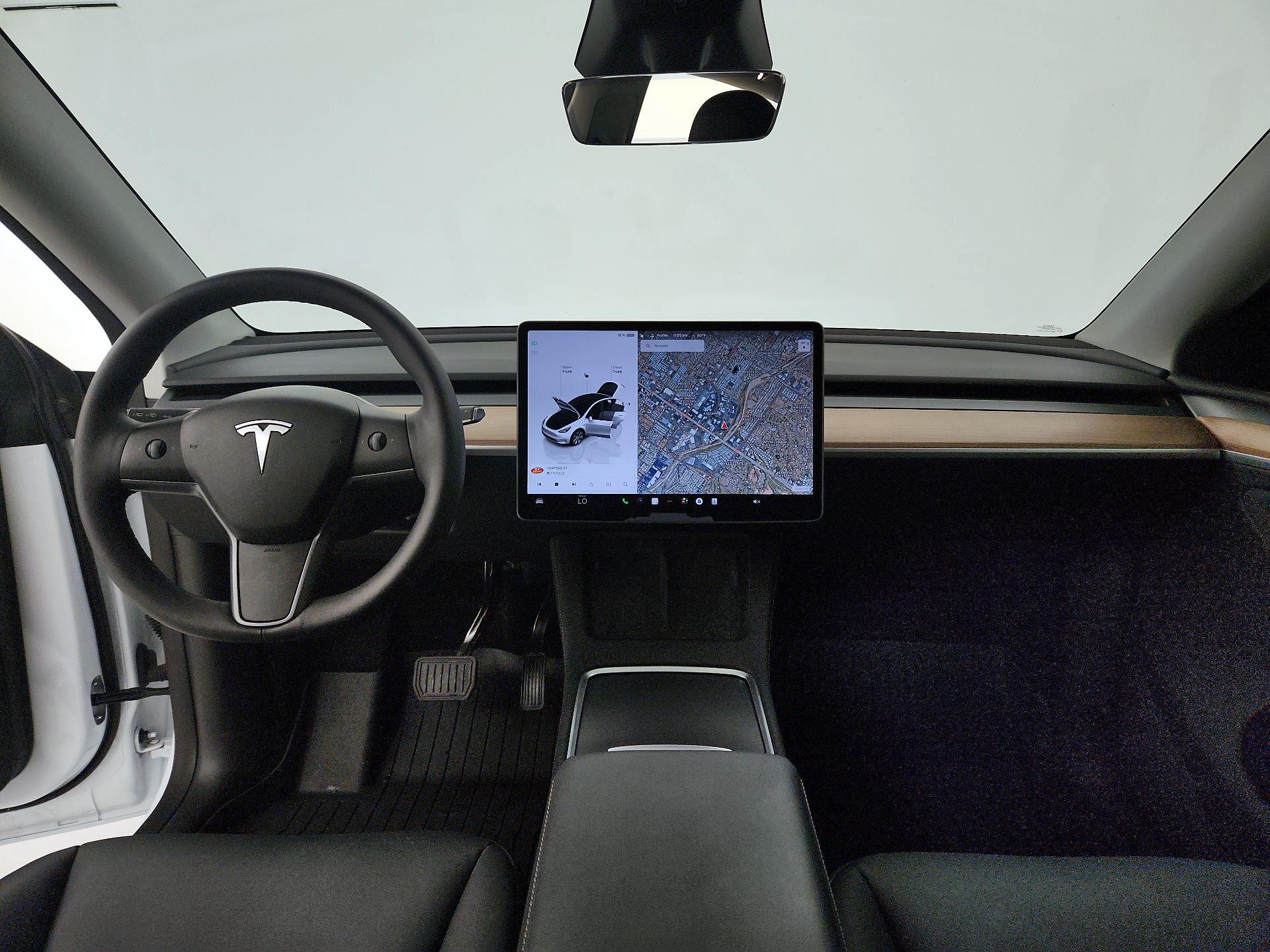 Thumbnail: 2024 Tesla Model Y - 9