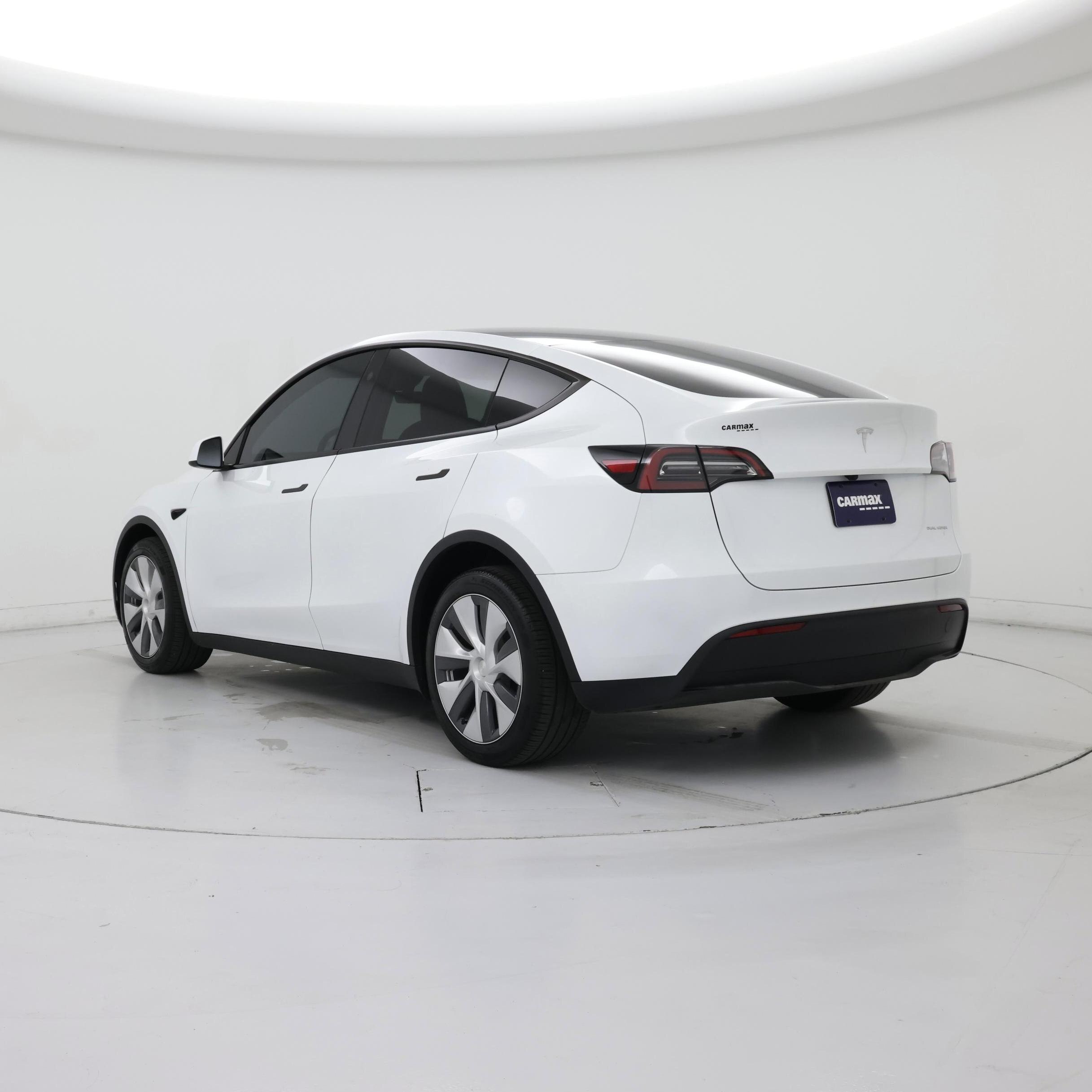 Thumbnail: 2024 Tesla Model Y - 2
