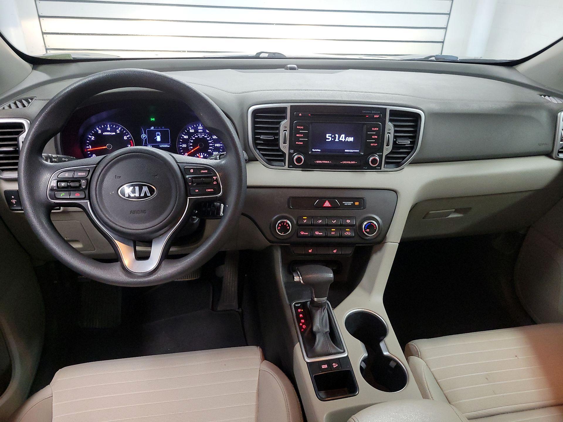 Thumbnail: 2017 Kia Sportage - 9