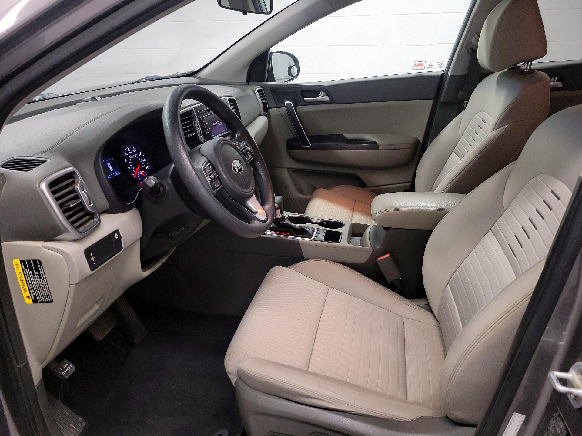 Thumbnail: 2017 Kia Sportage - 11
