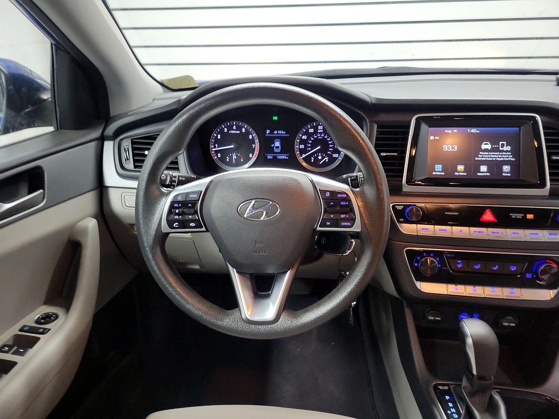 Thumbnail: 2019 Hyundai Sonata - 10
