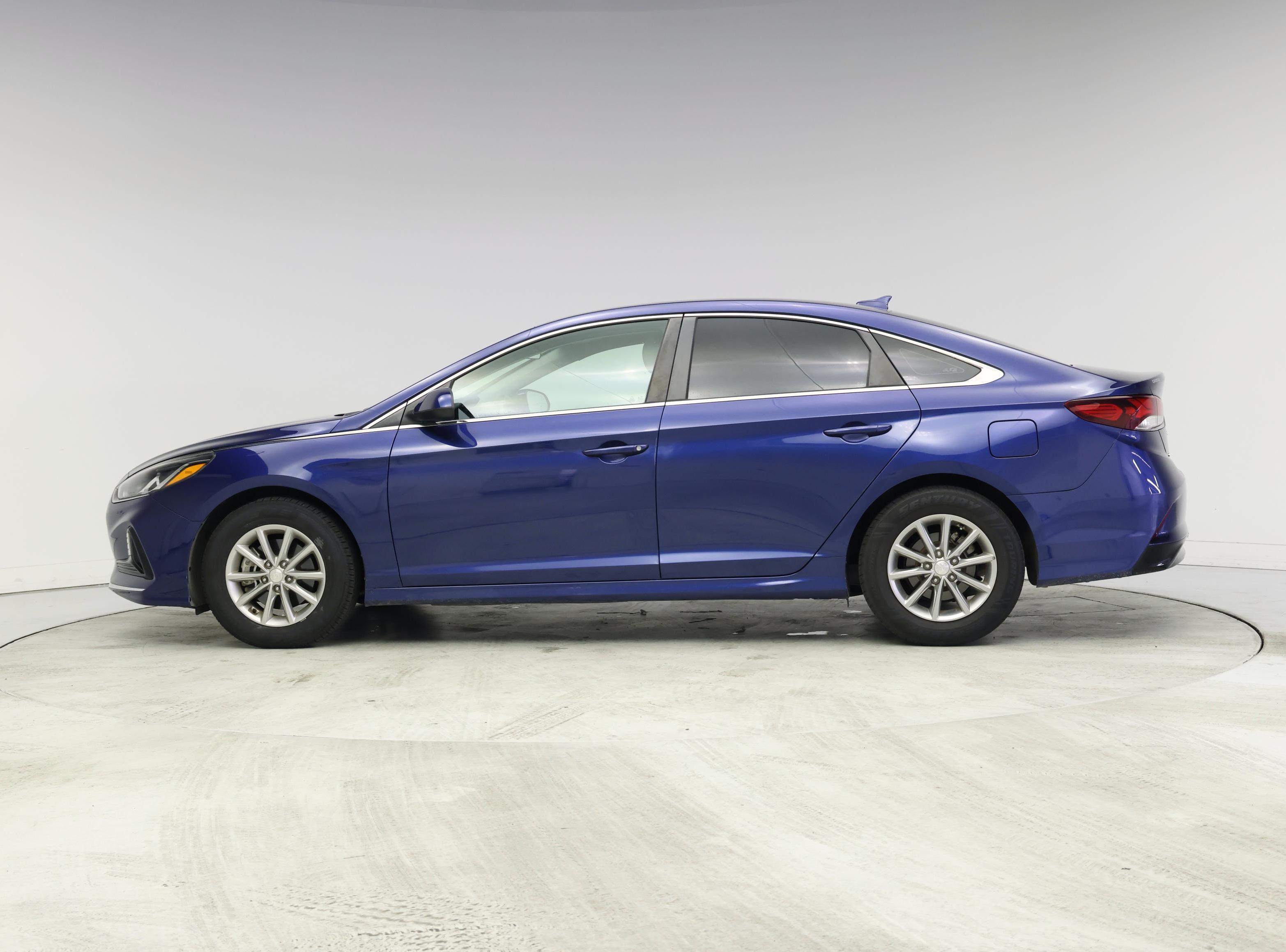 Thumbnail: 2019 Hyundai Sonata - 3